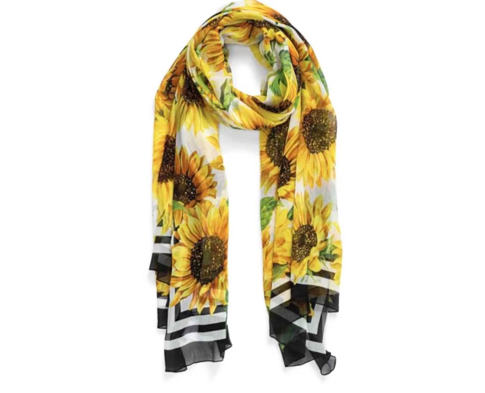 Dolce & Gabbana Yellow Sunflower printed silk scarf wrap 
Size 120cmx190cm 
100% silk 
Made in Italy 
Brand new with tags! 
Please check my other DG clothing & accessories!