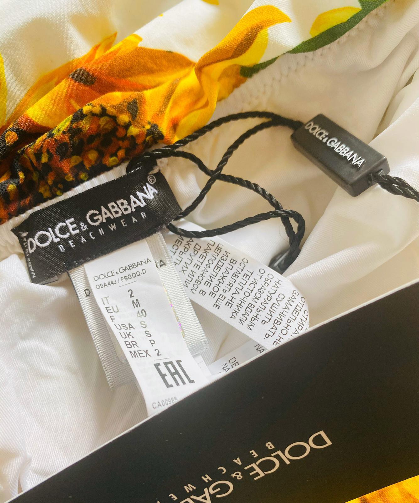 Dolce & Gabbana Yellow Sunflower Full One-piece Swimsuit Swimwear Beachwear DG For Sale 5