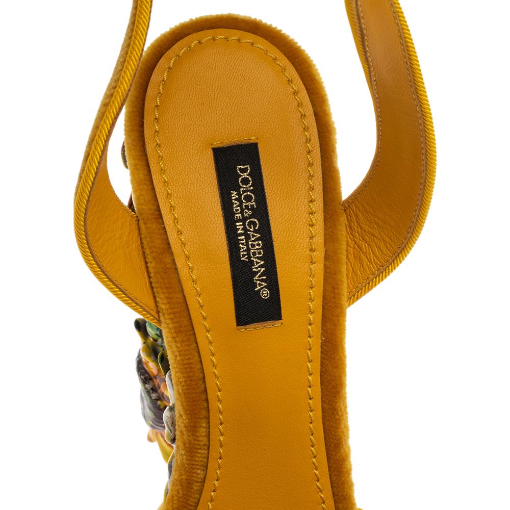 Dolce &amp; Gabbana Gelbe Plateausandalen aus Samt mit Sonnenblumenmuster, Größe 36 2