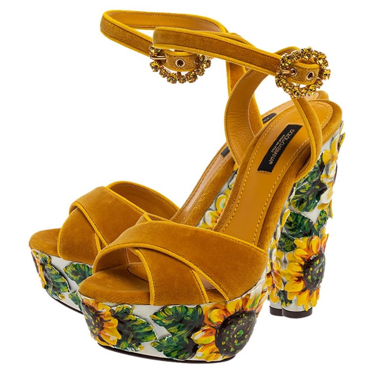 Dolce and Gabbana Yellow Sunflower Print Velvet Platform Sandals Size 36 at  1stDibs | dolce and gabbana sunflower shoes, sunflower platform heels