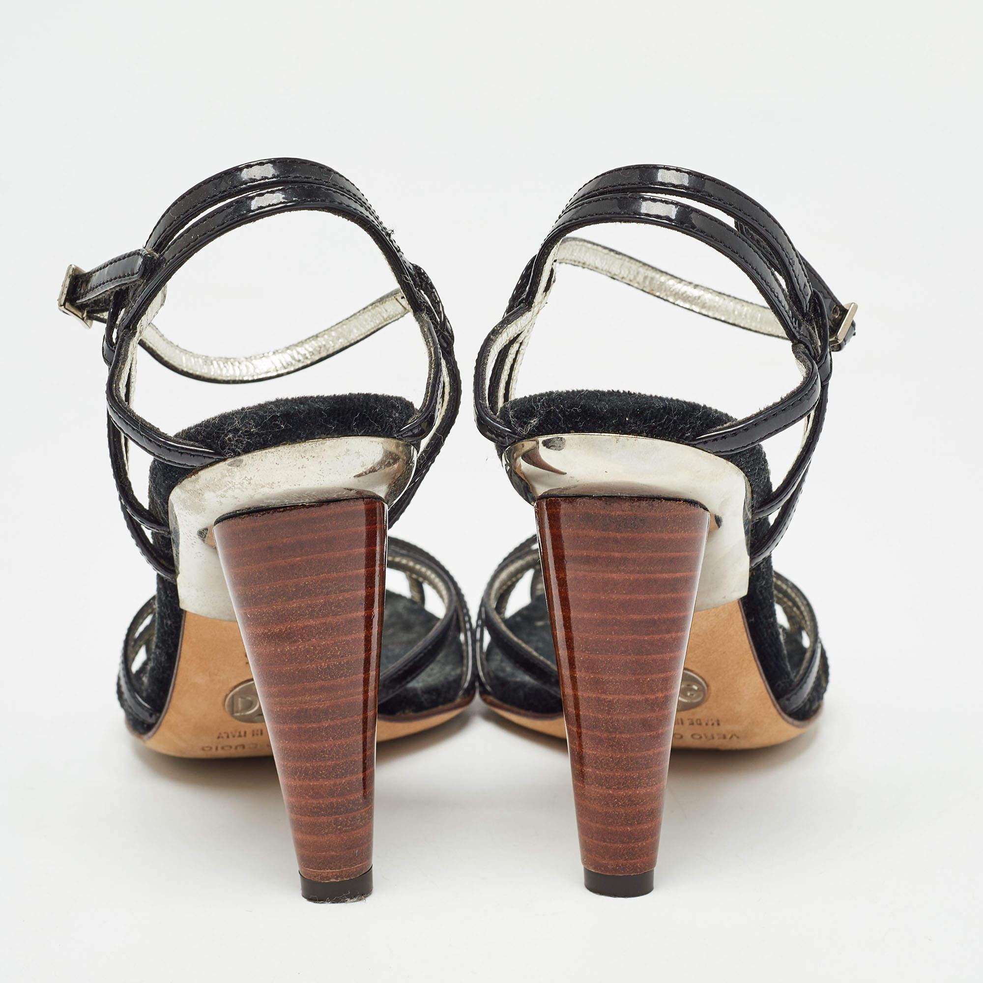 Dolce & GabbanaBlack Patent Knotted Sandals Size 35 For Sale 1