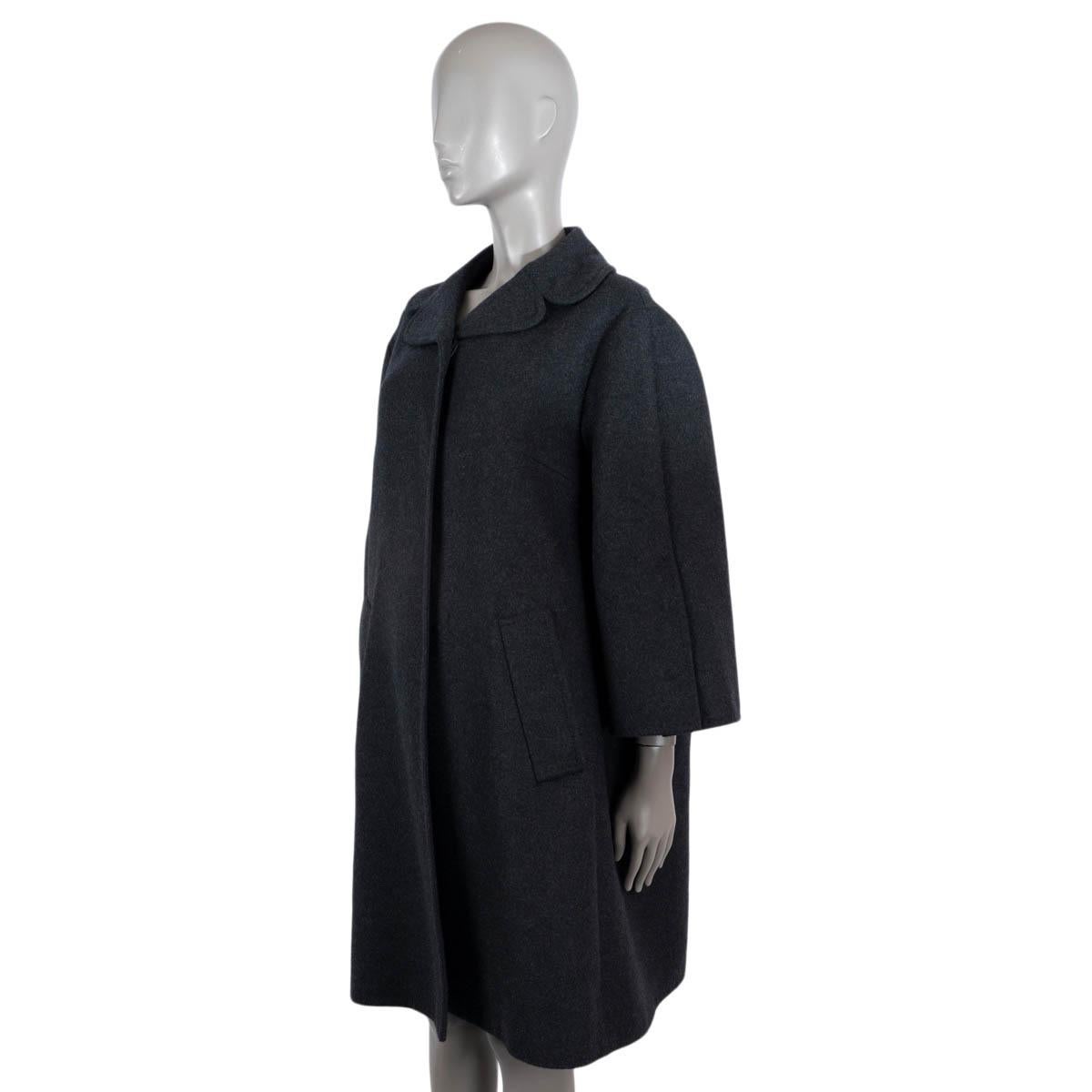 DOLCE & GABBANAdark grey cashmere Coat Jacket 44 L In Excellent Condition For Sale In Zürich, CH