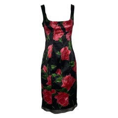 DOLCE & GABBBANA Robe fourreau en satin floral stretch Début des années 2000
