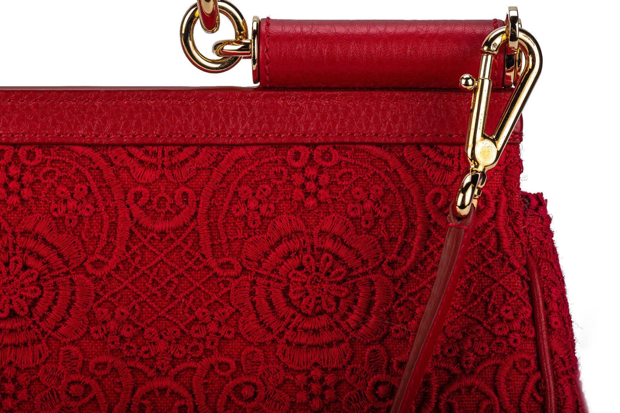 Dolce New Large Red Macrame’ Bag For Sale 4