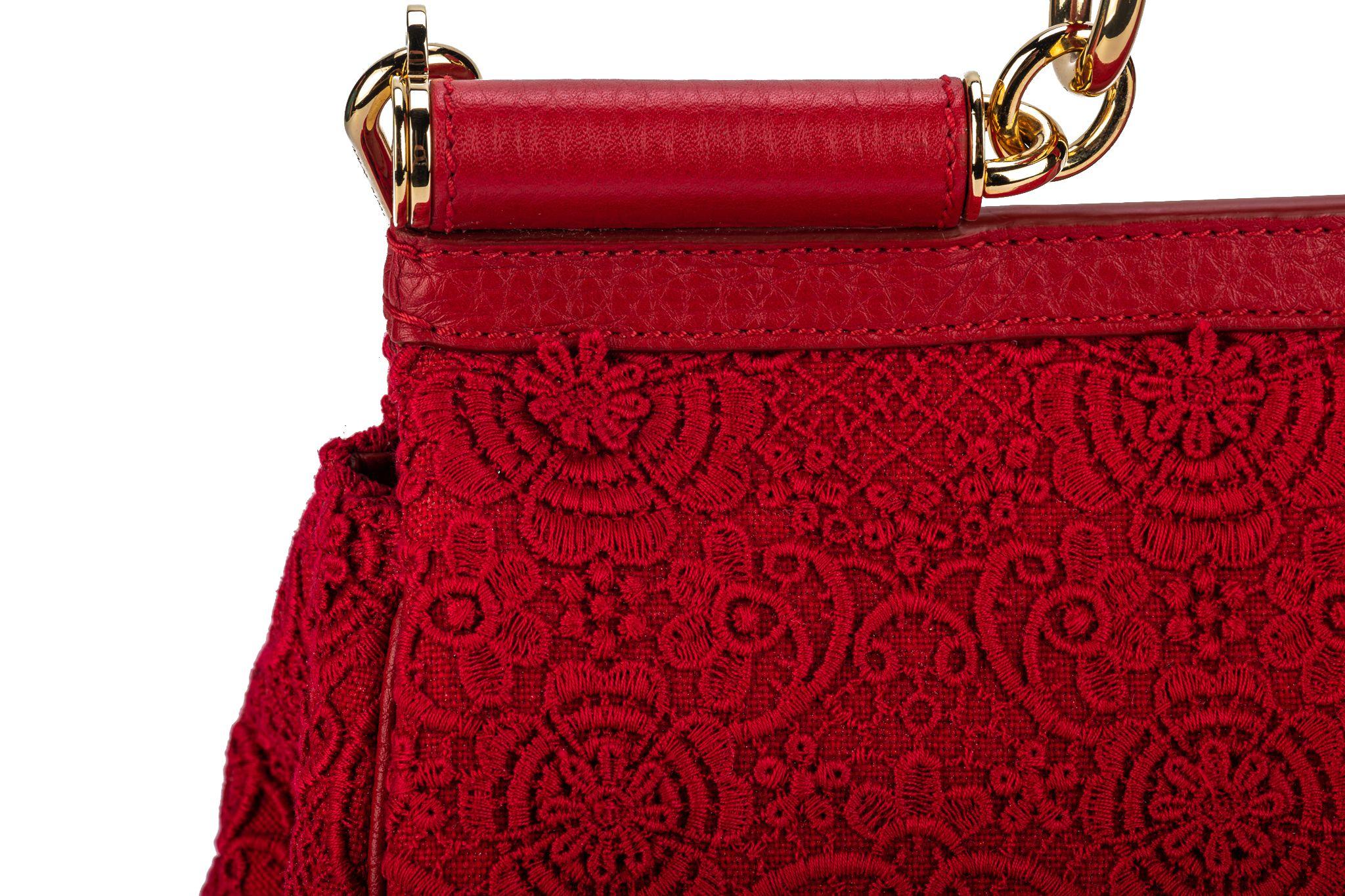 Dolce New Large Red Macrame’ Bag For Sale 2