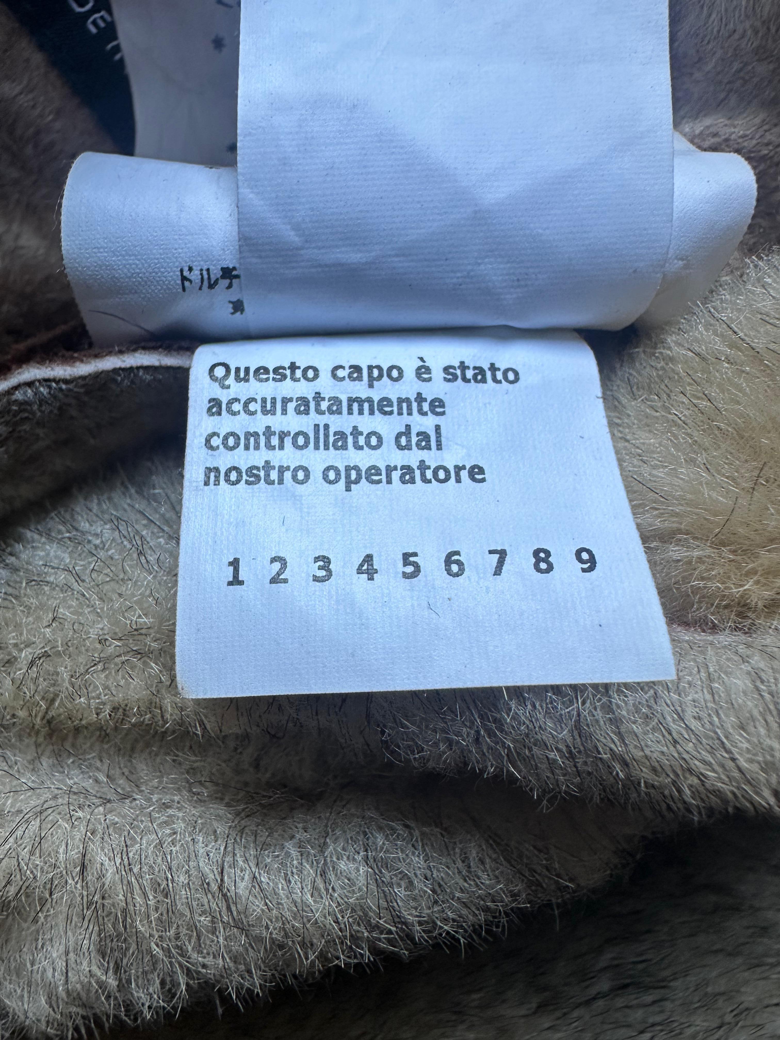 Dolce&Gabbana A/W 2005 Lambskin Fur and Alligator Leather Coat For Sale 10
