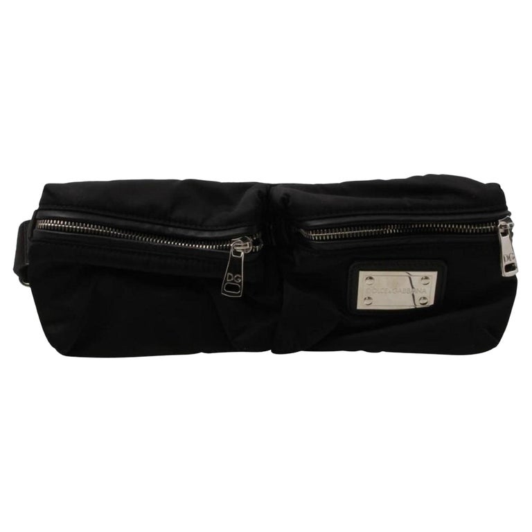 Dolce&Gabbana - Sac ceinture pochette fantaisie noir avec ceinture à la  taille 861929 - En vente sur 1stDibs