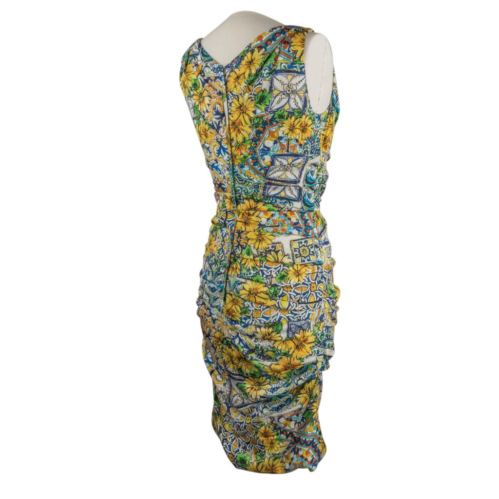 Dolce&Gabbana Dress Floral Majolica Print V-Neck 44 / 8 5