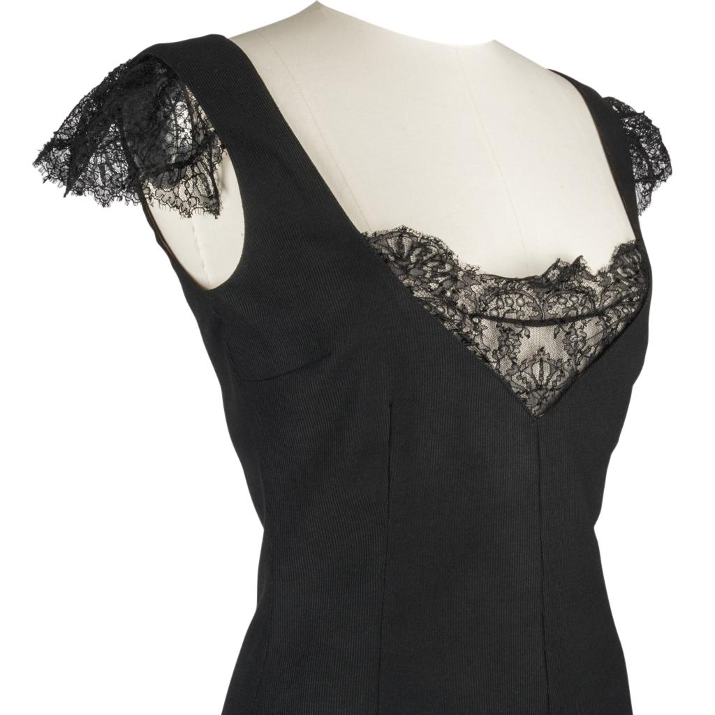 Black Dolce&Gabbana Dress Lace Inset Deep V Neck Superb Fit 44 /  8 For Sale