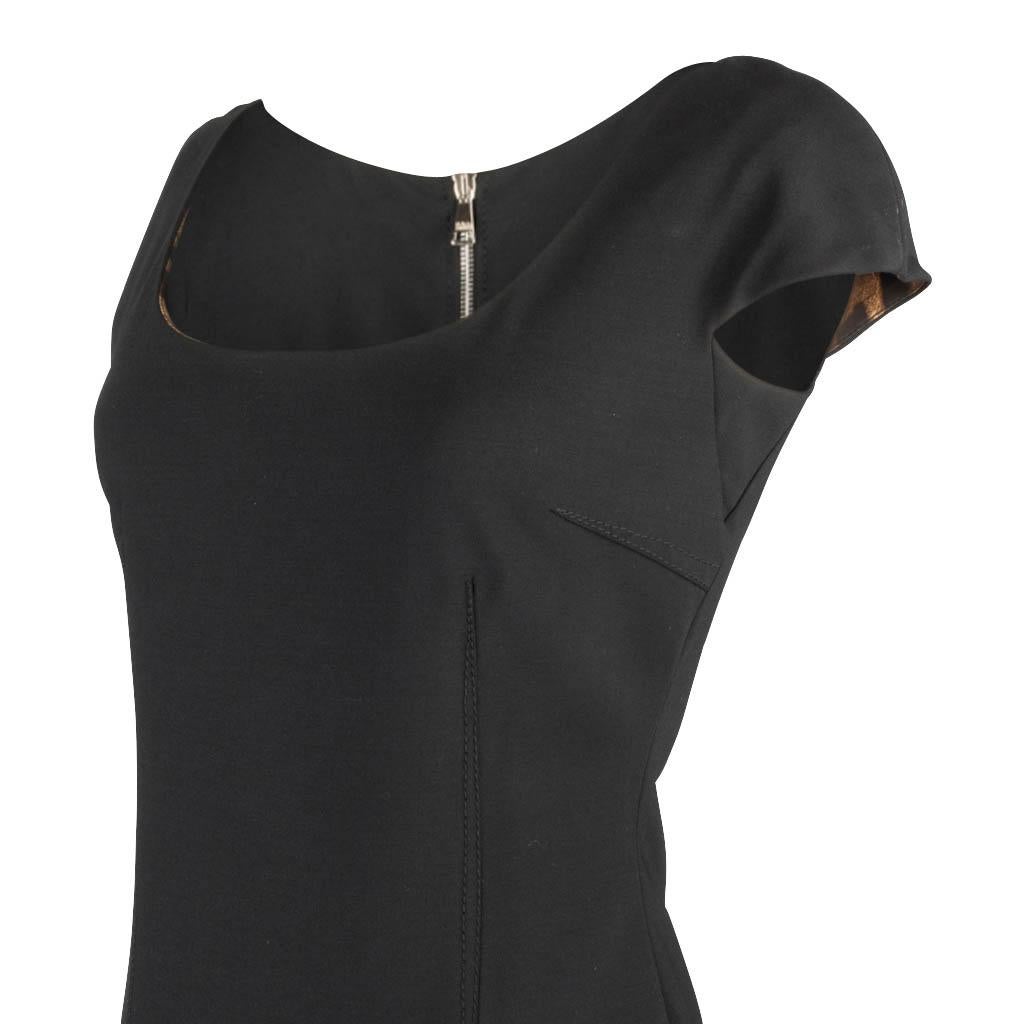 Black Dolce&Gabbana Dress Sheath Bold Rear Zipper Sleek 42 / 6 to 8 For Sale