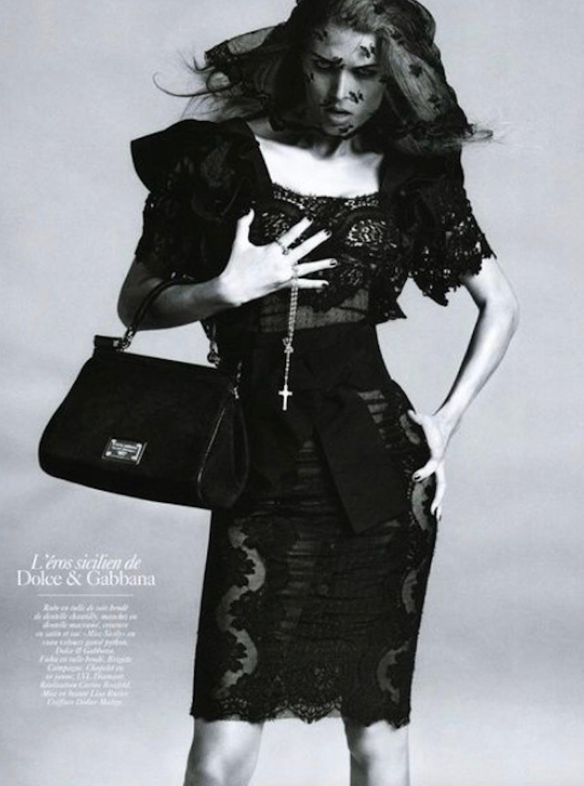 Dolce&Gabbana F/W 2009 Black Lace Tulle Swiss Dot Midi Dress In Excellent Condition In Jersey City, NJ