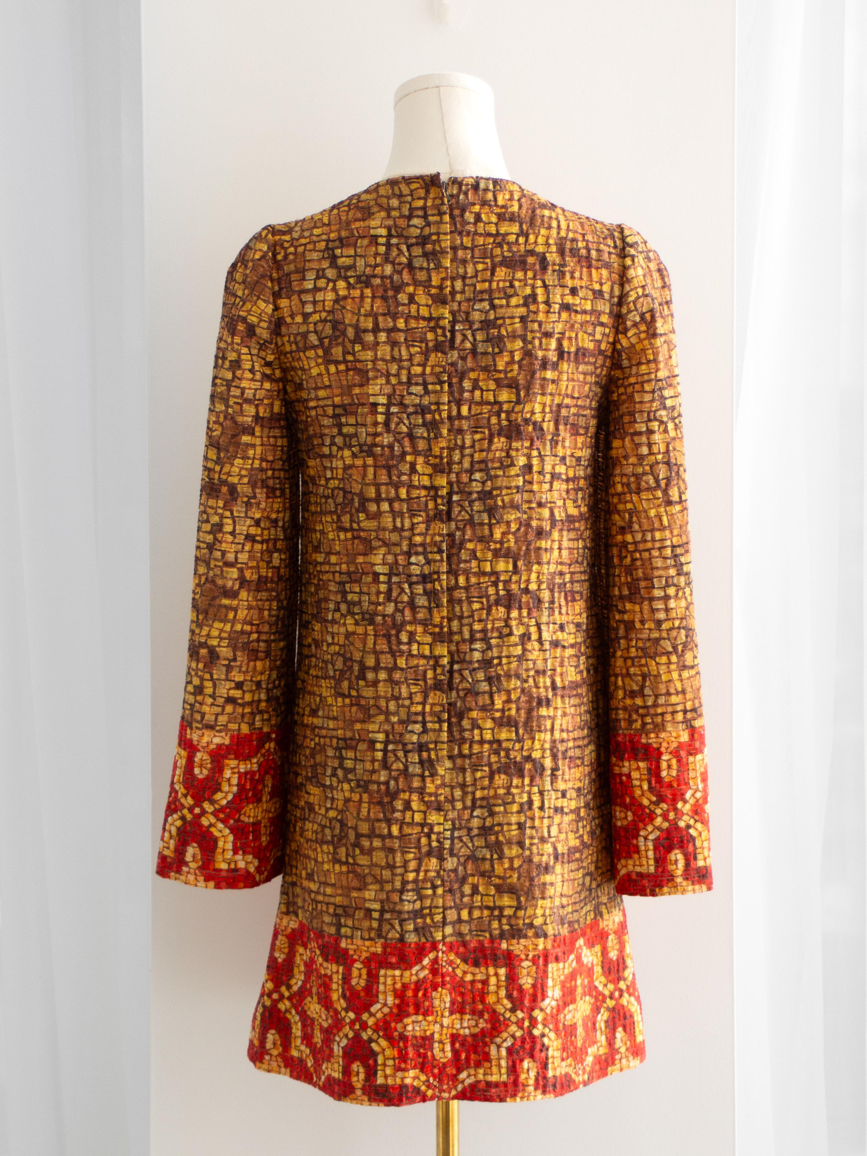 Dolce&Gabbana Fall/Winter 2013 Byzantine Runway Mosaic Gold Red Cross Dress 3