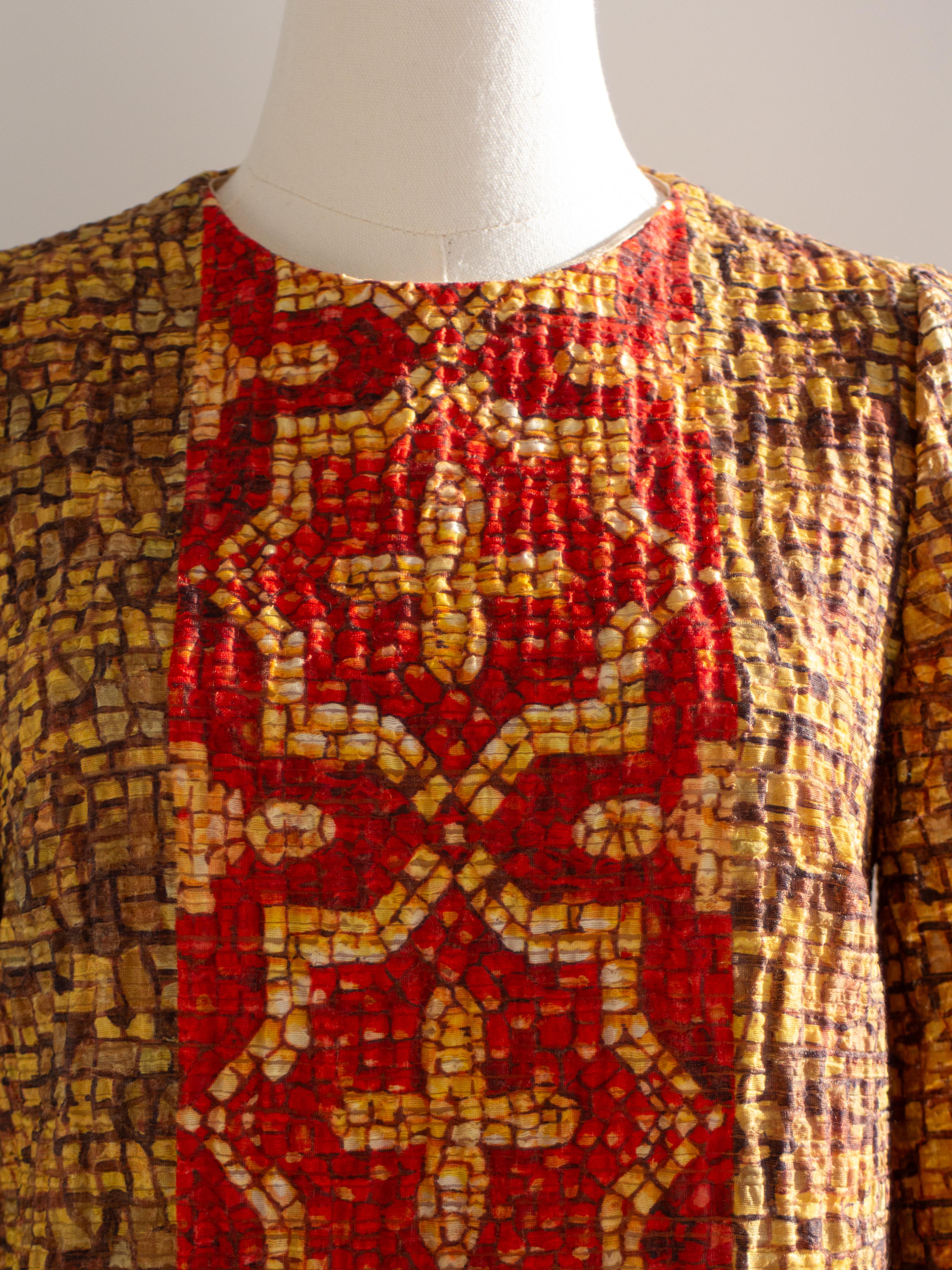 Dolce&Gabbana Fall/Winter 2013 Byzantine Runway Mosaic Gold Red Cross Dress 4
