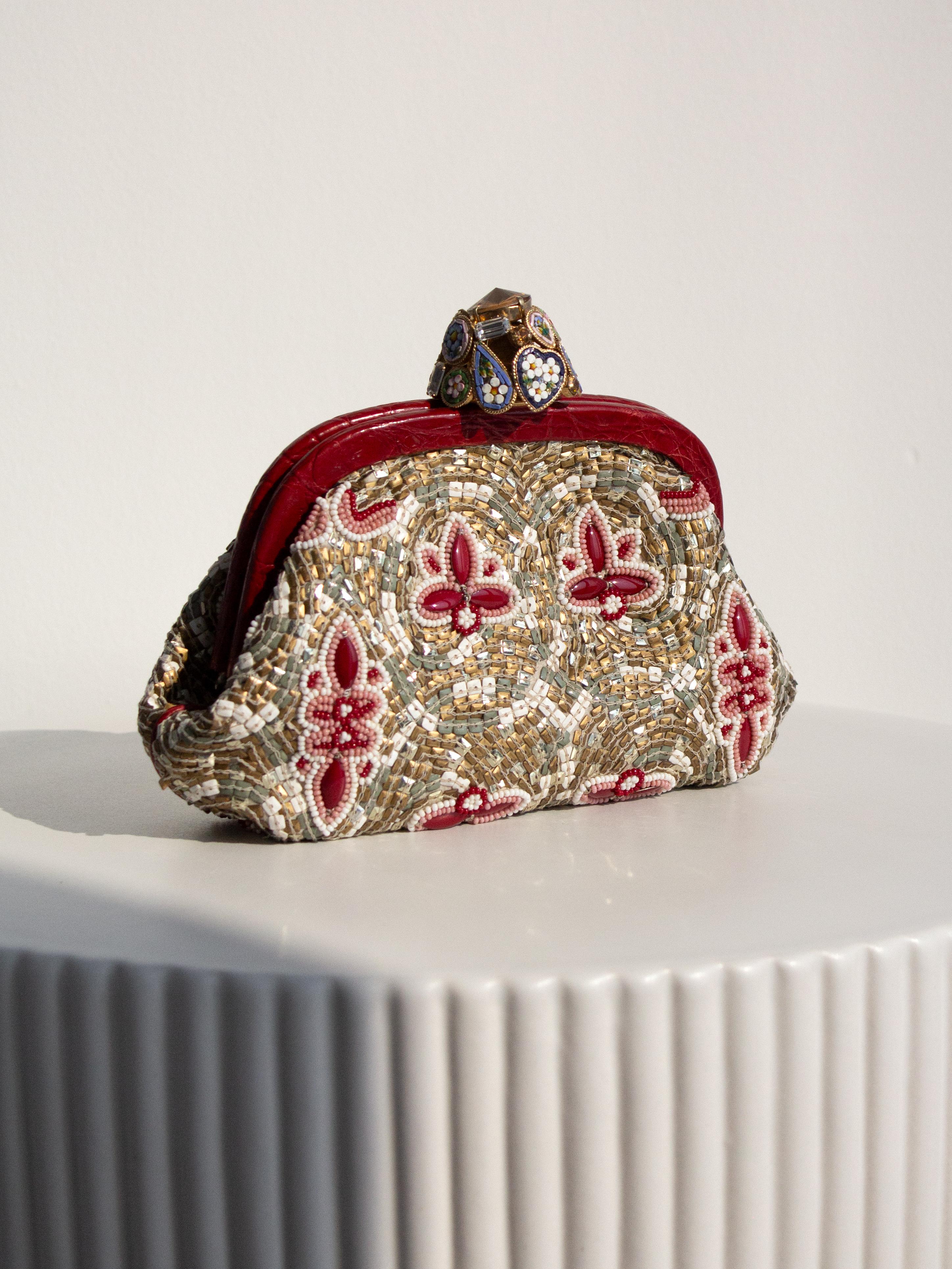 Dolce&Gabbana Fall/Winter 2013 Miss Dea Byzantine Mosaic Gold Red Clutch Bag In Good Condition For Sale In Jersey City, NJ