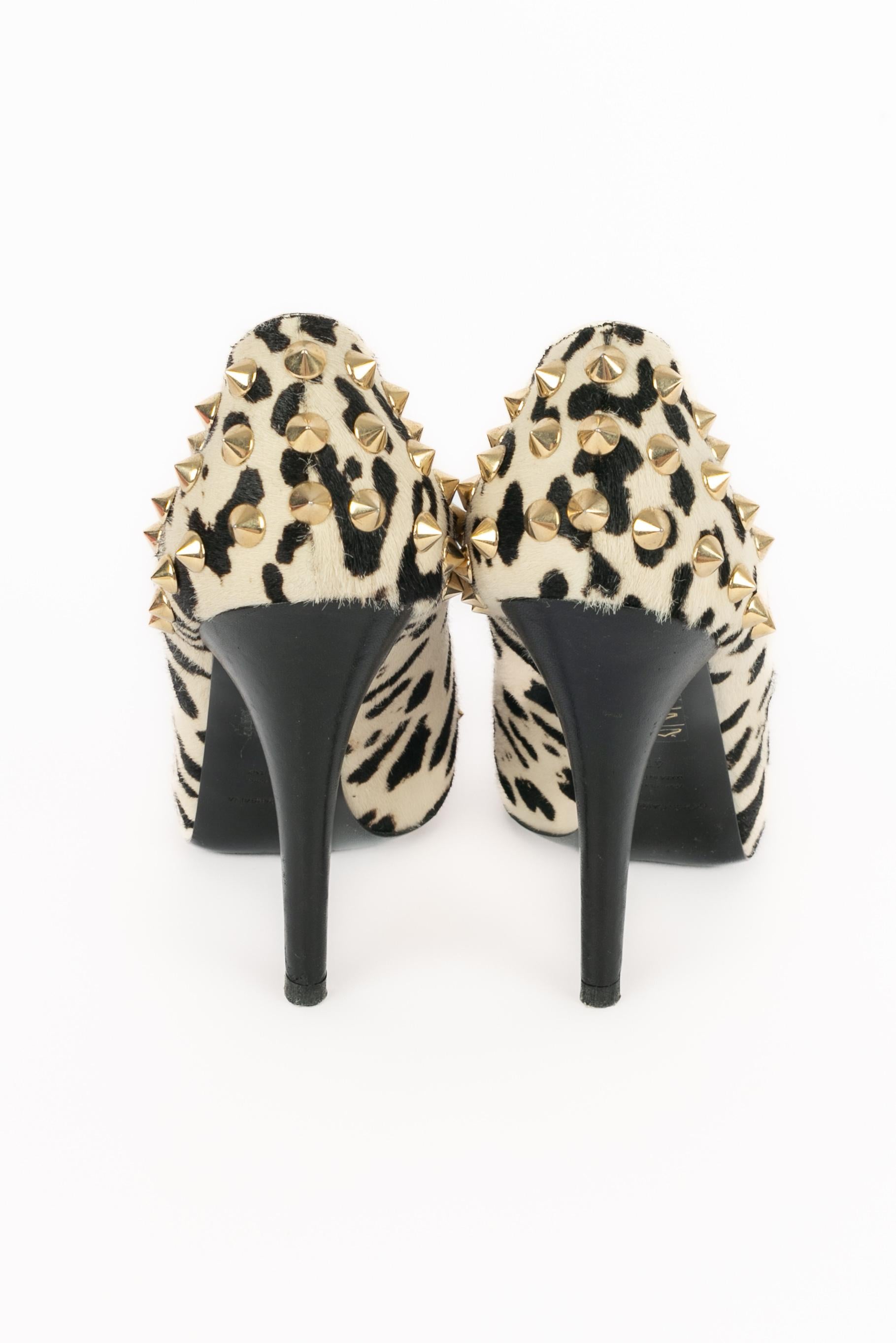 Dolce&Gabbana fur stilettoes In Good Condition For Sale In SAINT-OUEN-SUR-SEINE, FR