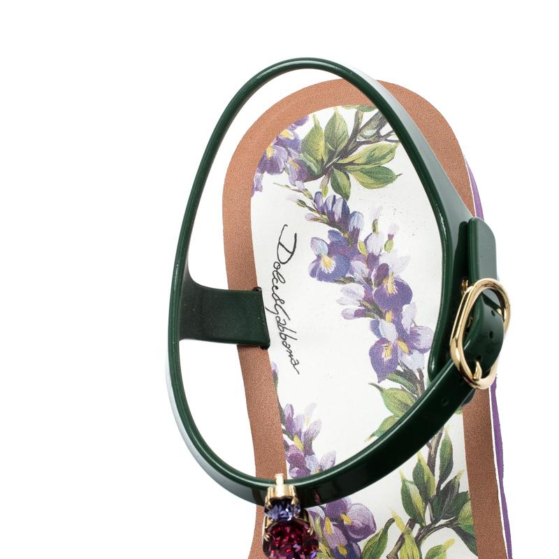 Women's Dolce&Gabbana Green Rubber Floral Print Crystal Embellished Flat Sandals Size 39