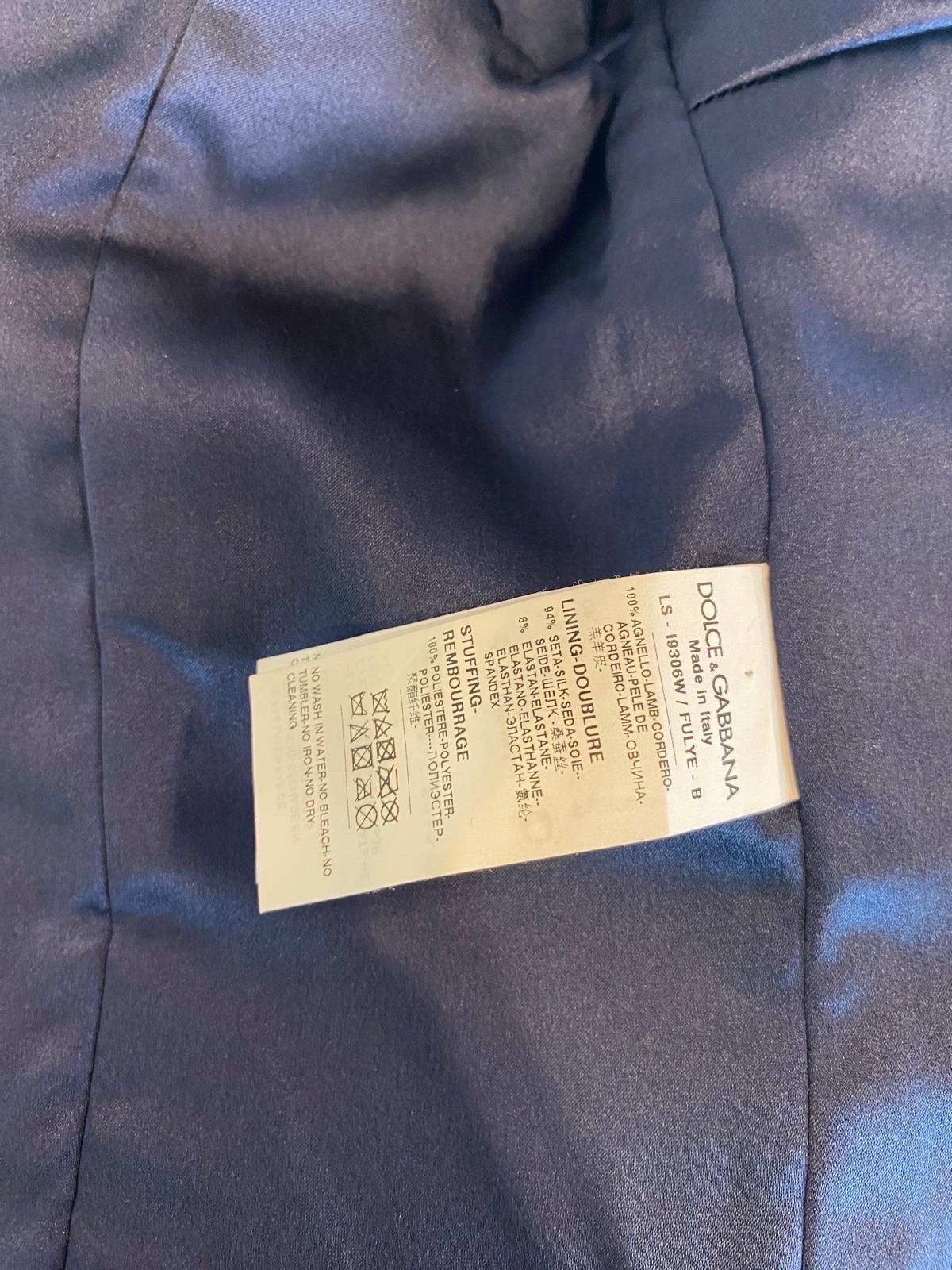 Dolce&Gabbana short purple leather jacket For Sale 2