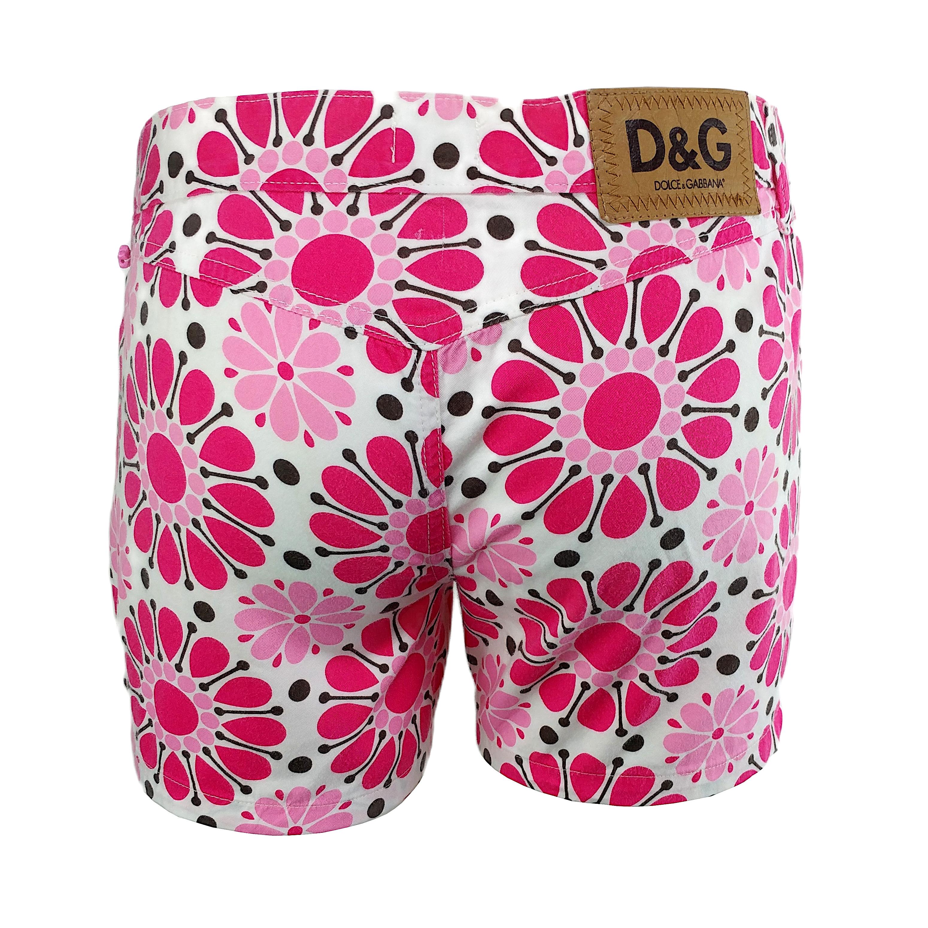 DOLCE&GABBANA  Vintage Cotton White and Pink Shorts with Floral Print  Size S In Excellent Condition In Cuggiono, MI