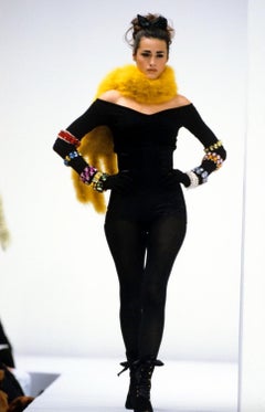 Dolce&Gabbana Vintage F/W 1991 Jeweled Crystal Embellished Black Crop Top