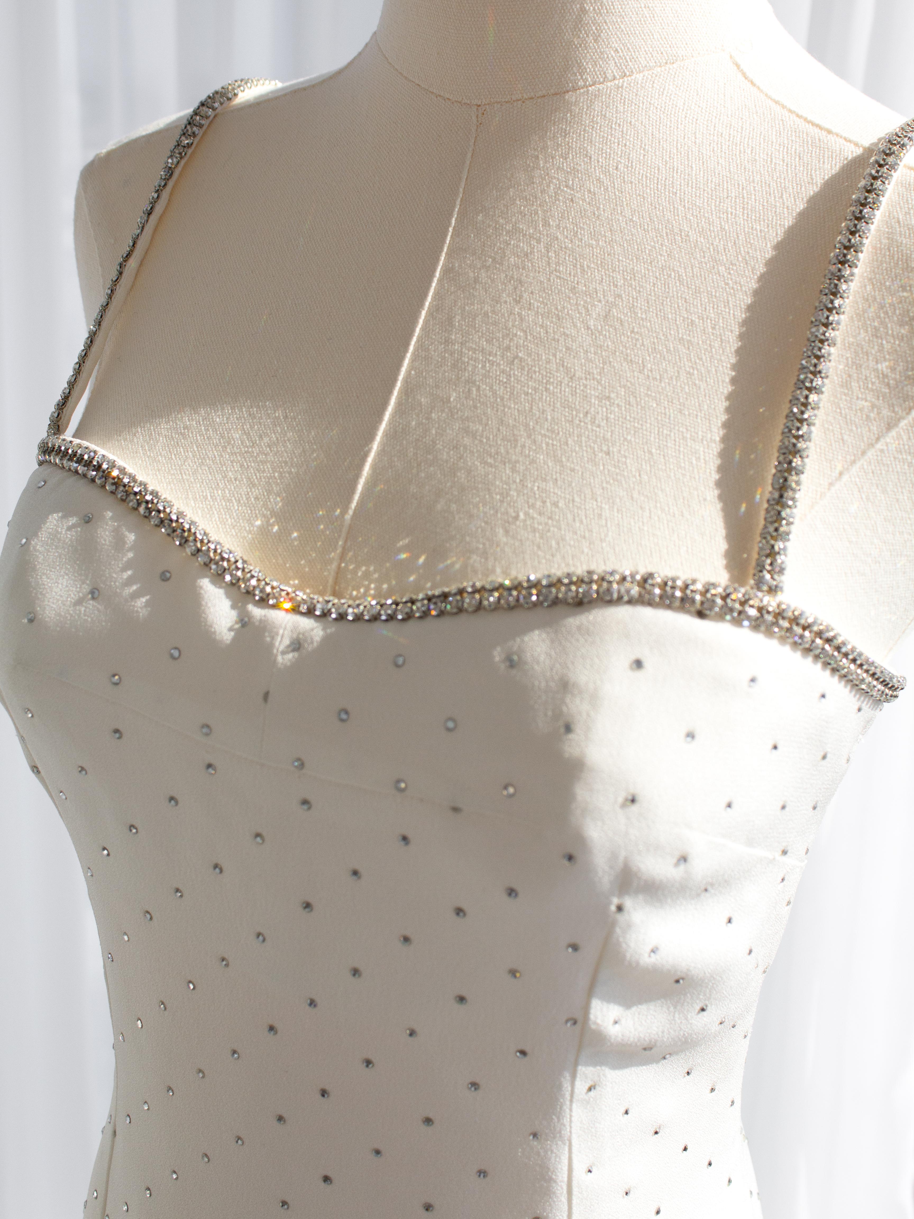 Dolce&Gabbana Vintage S/S 1995 White Crystal Embellished Midi Dress For Sale 2