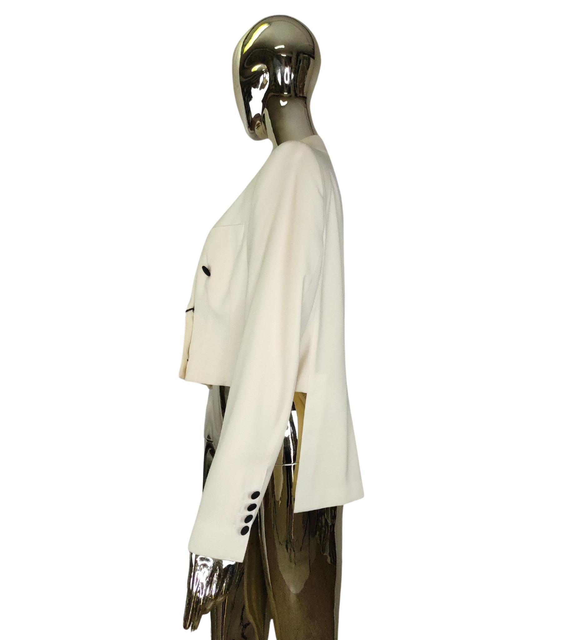 Dolce & Gabbana blazer asimmetrico bianco tagliato NWT In condizioni ottime in vendita a Milano, IT