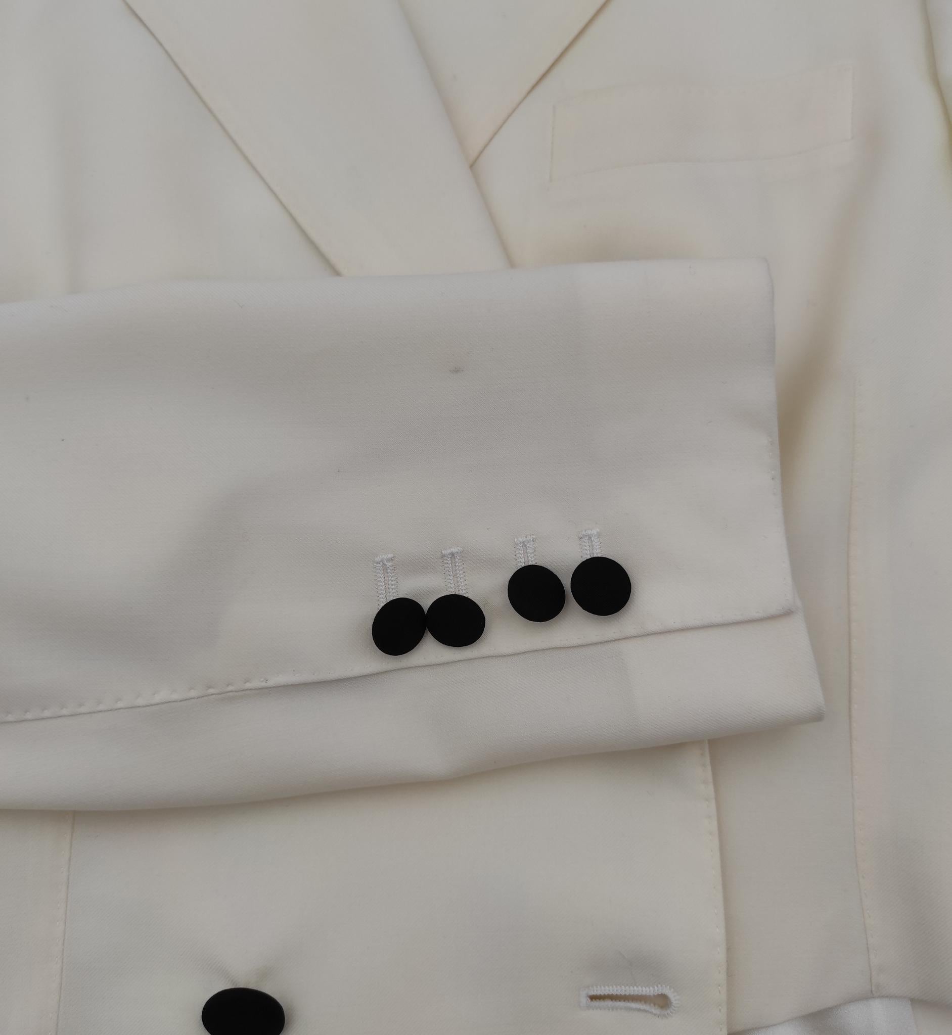 Dolce & Gabbana blazer asimmetrico bianco tagliato NWT in vendita 1