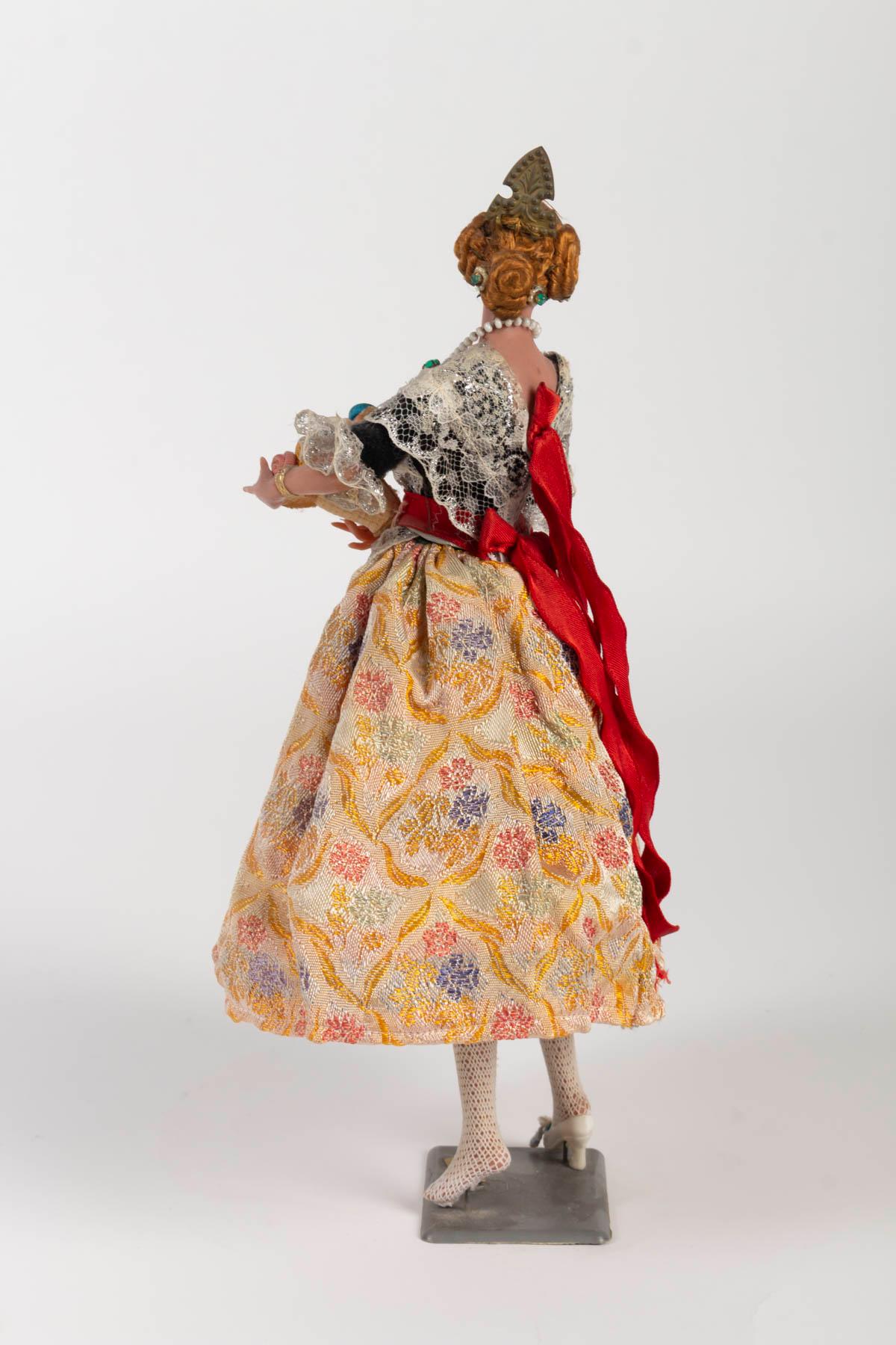 Doll, Spanish Dancer, 1960 In Good Condition In Saint-Ouen, FR
