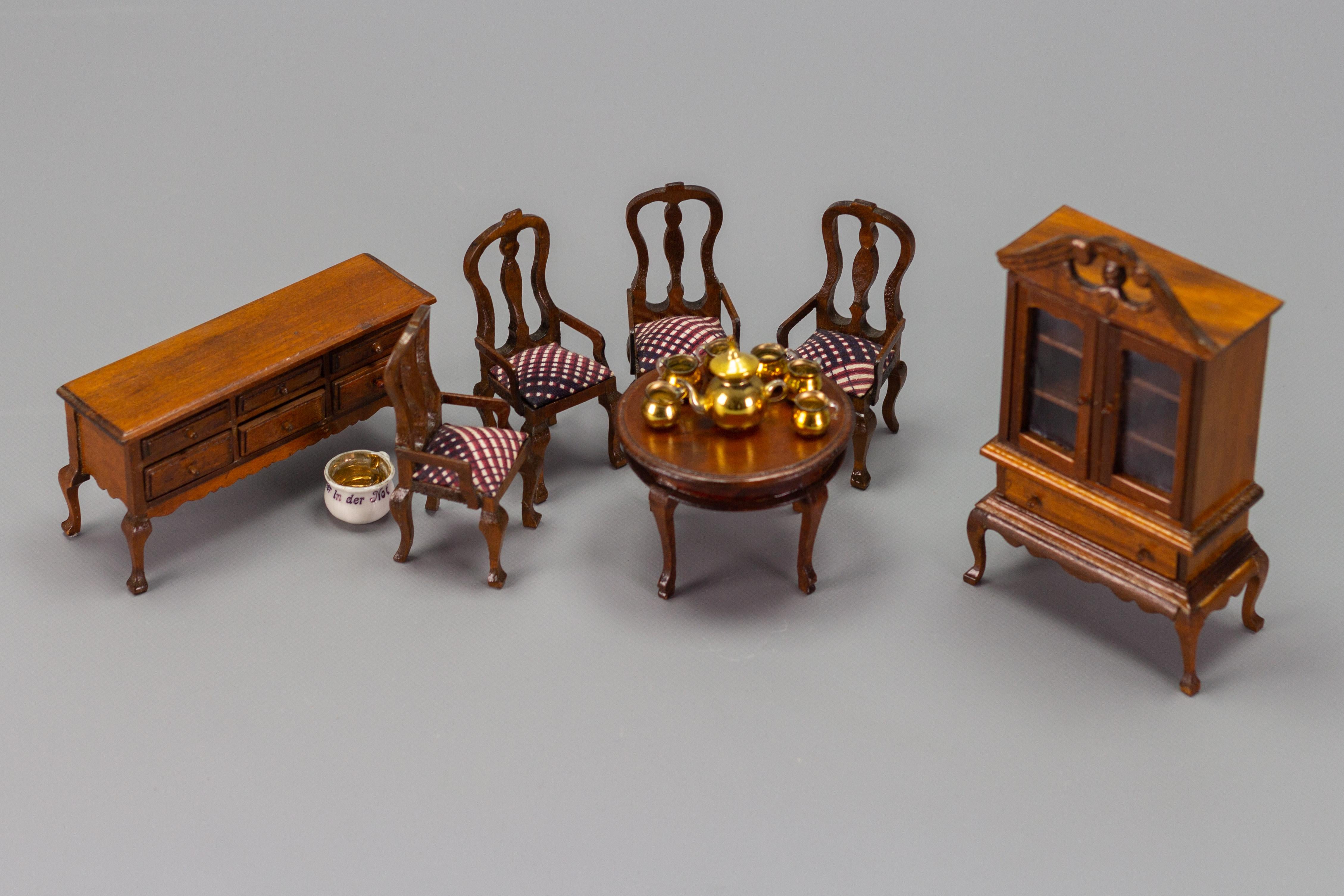 miniature dining room set
