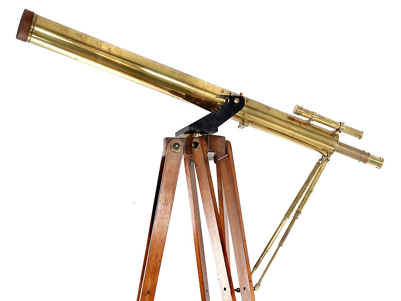 Dollond and Company Telescope with Tripod and Case , London In Good Condition In Peekskill, NY