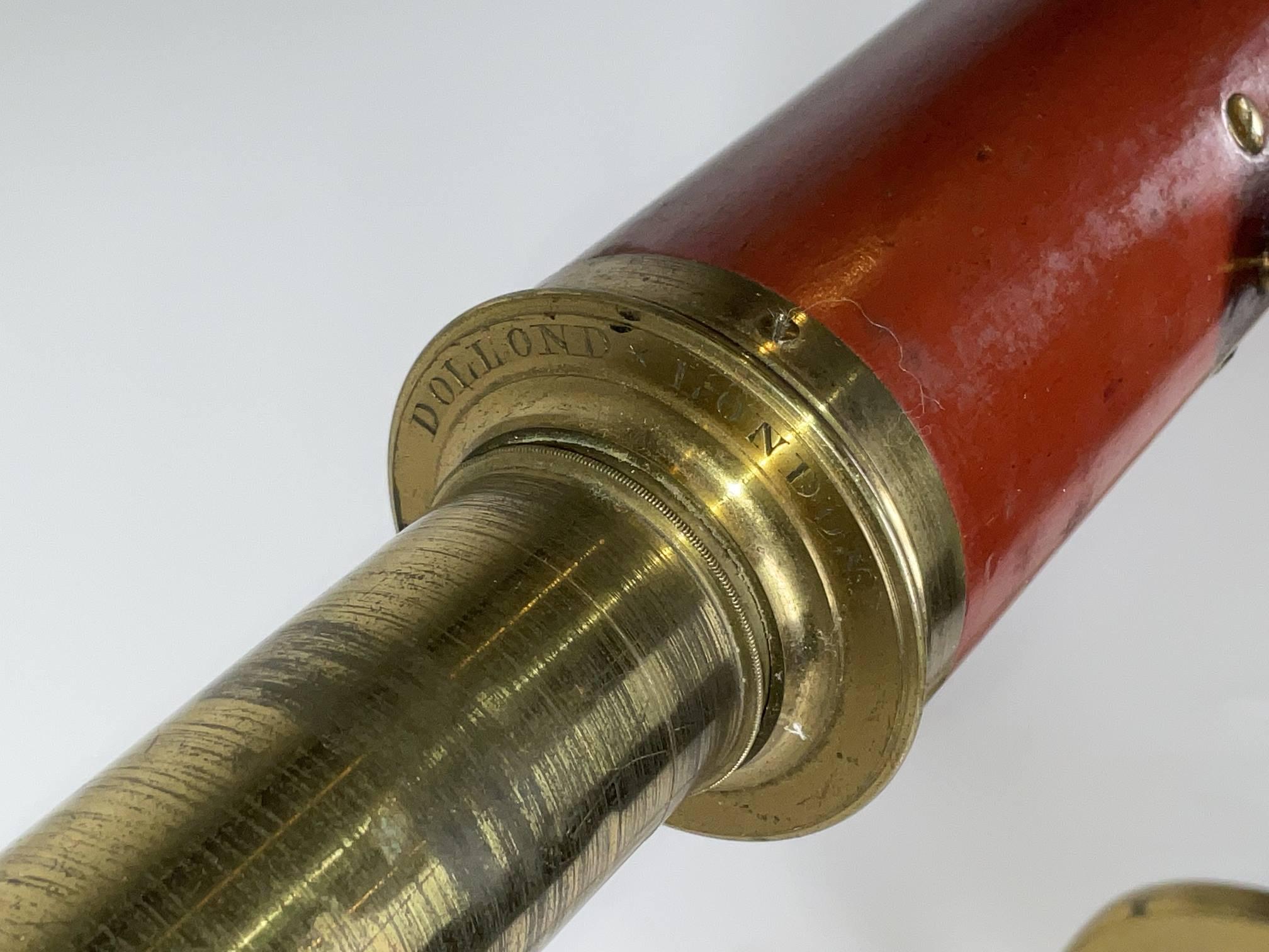 Telescope de Londres sur trépied en vente 3