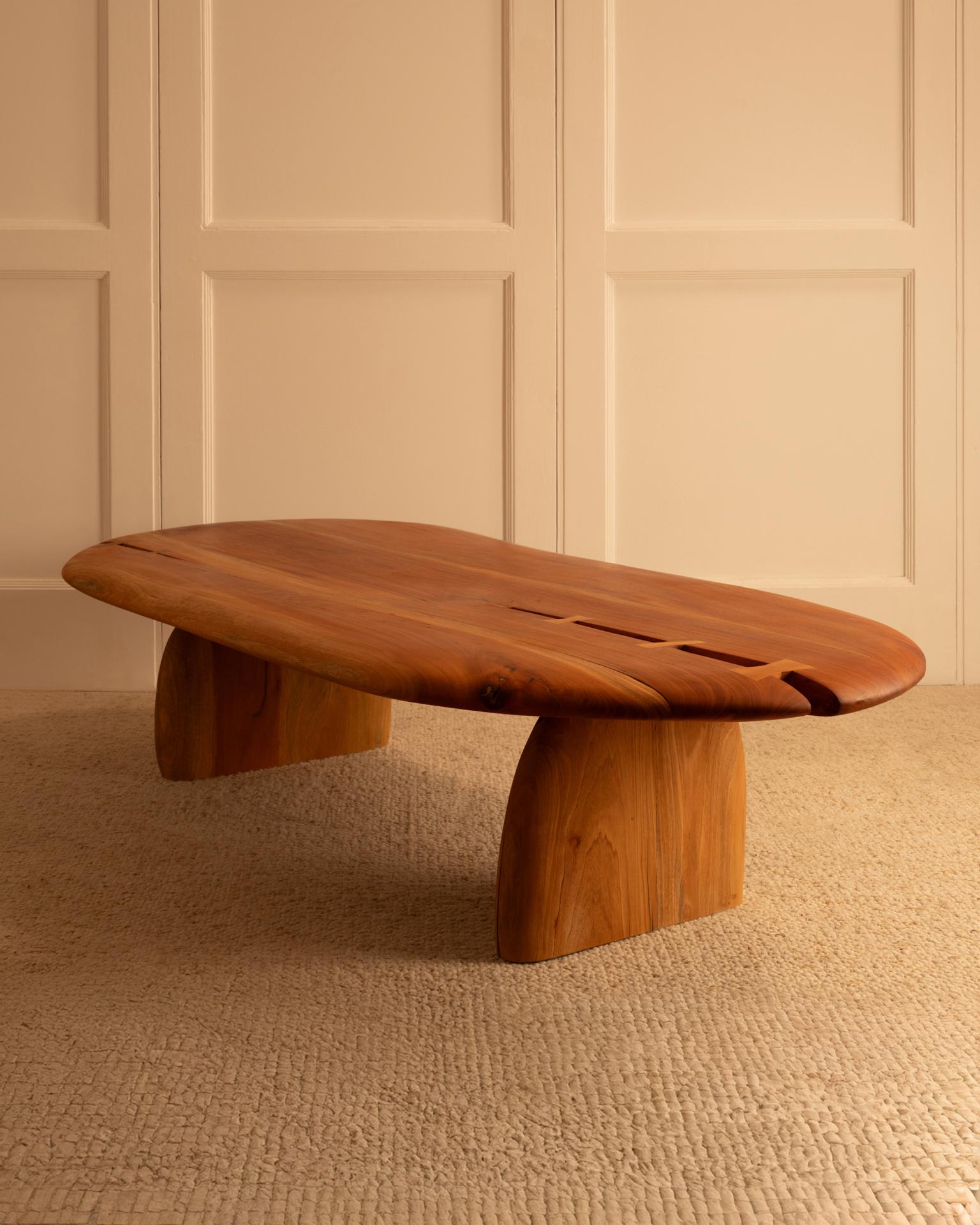 Dolmen coffee table - creation For Sale 1