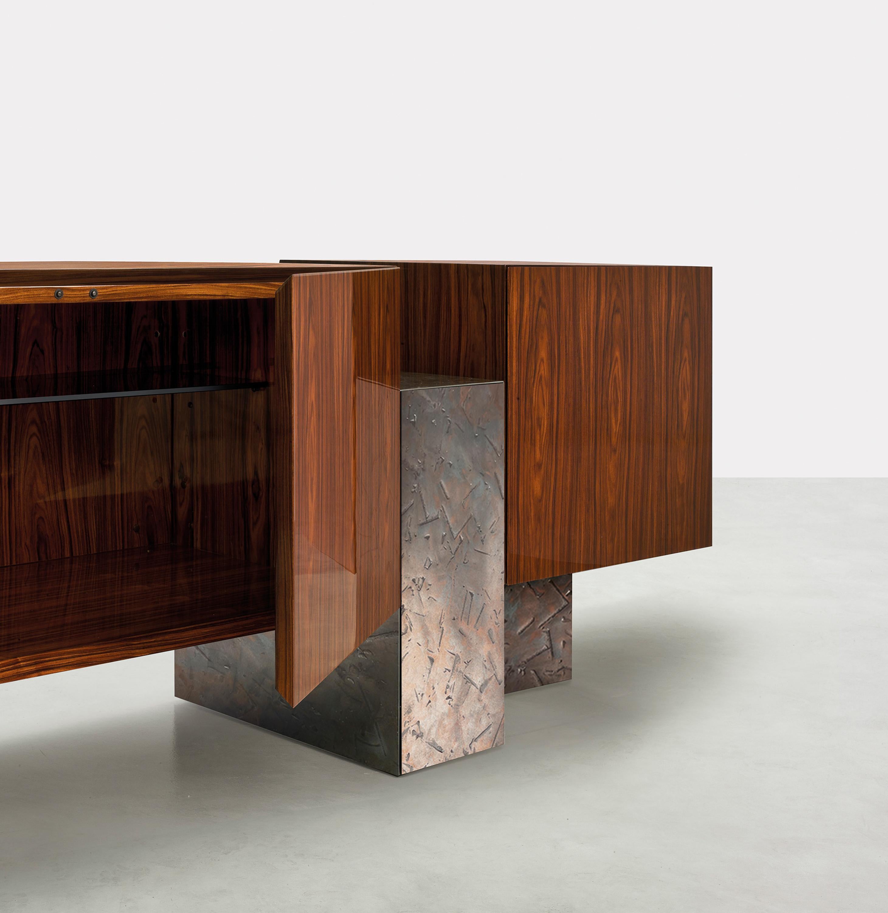 Modern Dolmen, unstructured Palisander square sideboard, Dainelli Studio for Somaschini For Sale