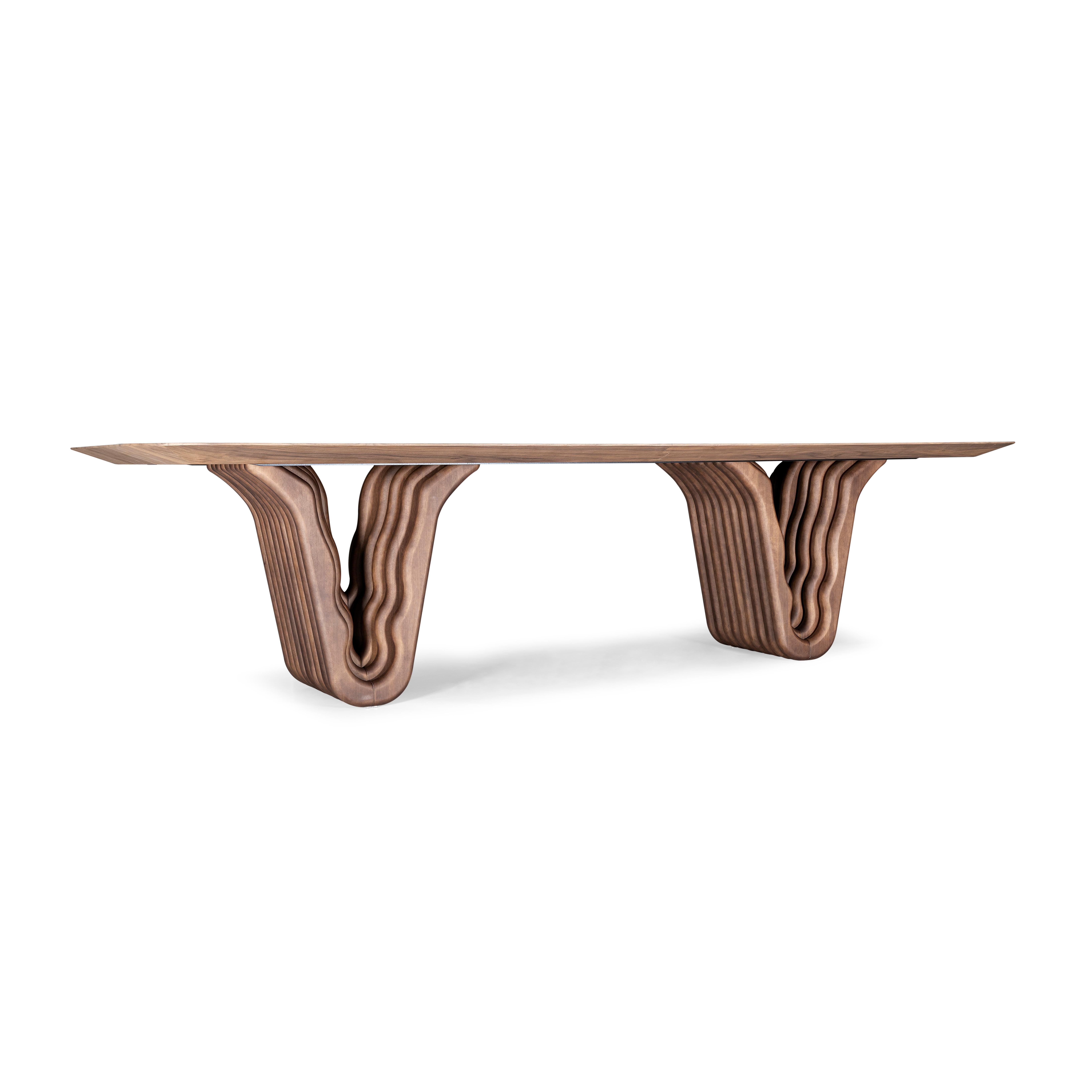 Inspirations are experiences transformed into ideas. One of the treasures of design is to give shape and life to products that bring something special into their conception. Thus emerges the Dolomites Dining Table, a piece of iconic design made with