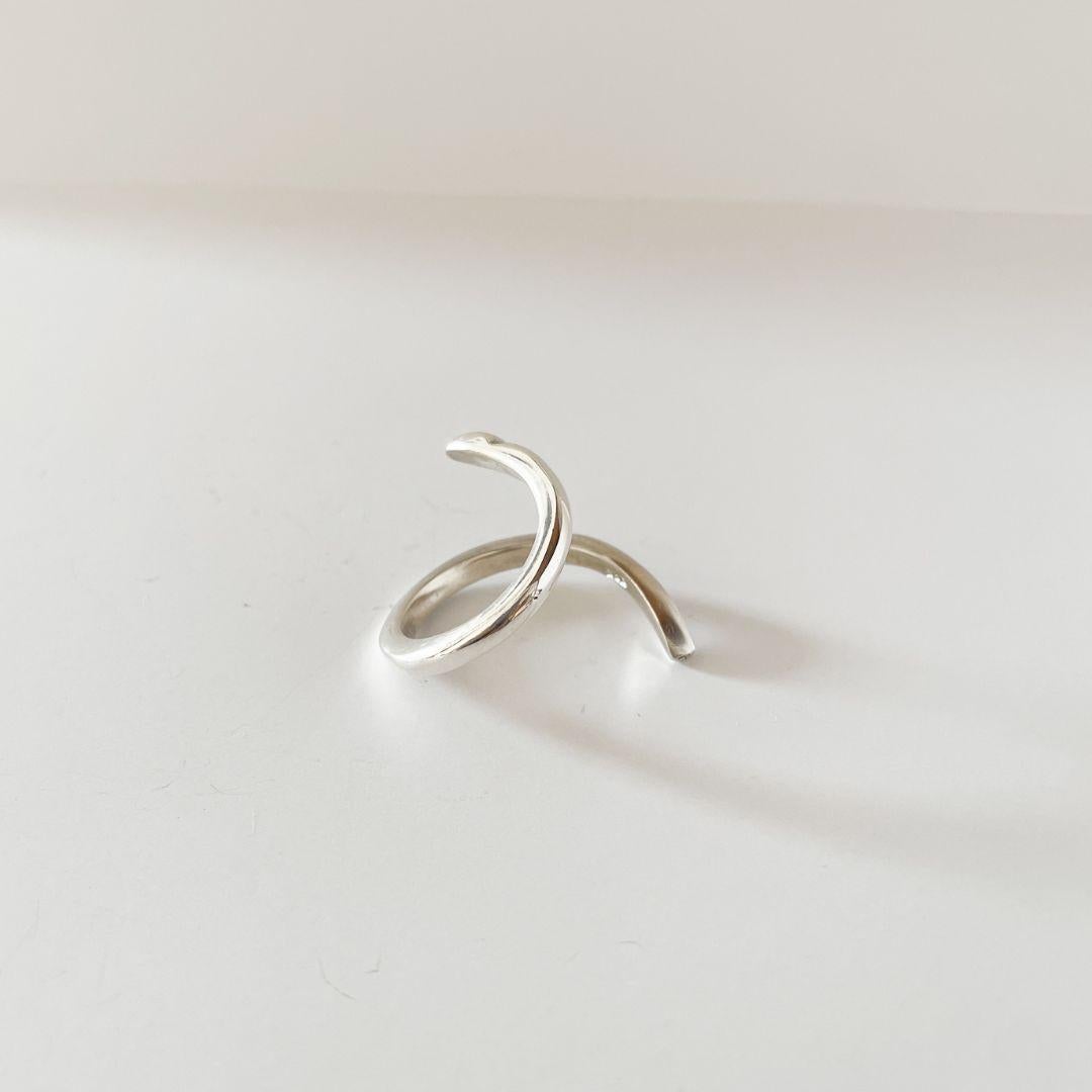 Dolores Ortega Sterling Silber Minimalistischer Schlangenring im Angebot 2