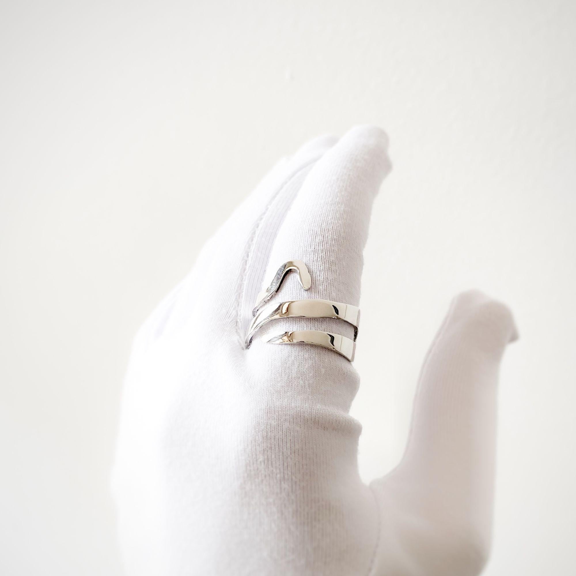 Donna Anello infinito con serpente in argento Sterling di Dolores Ortega - Regolabile Fatto a mano in vendita