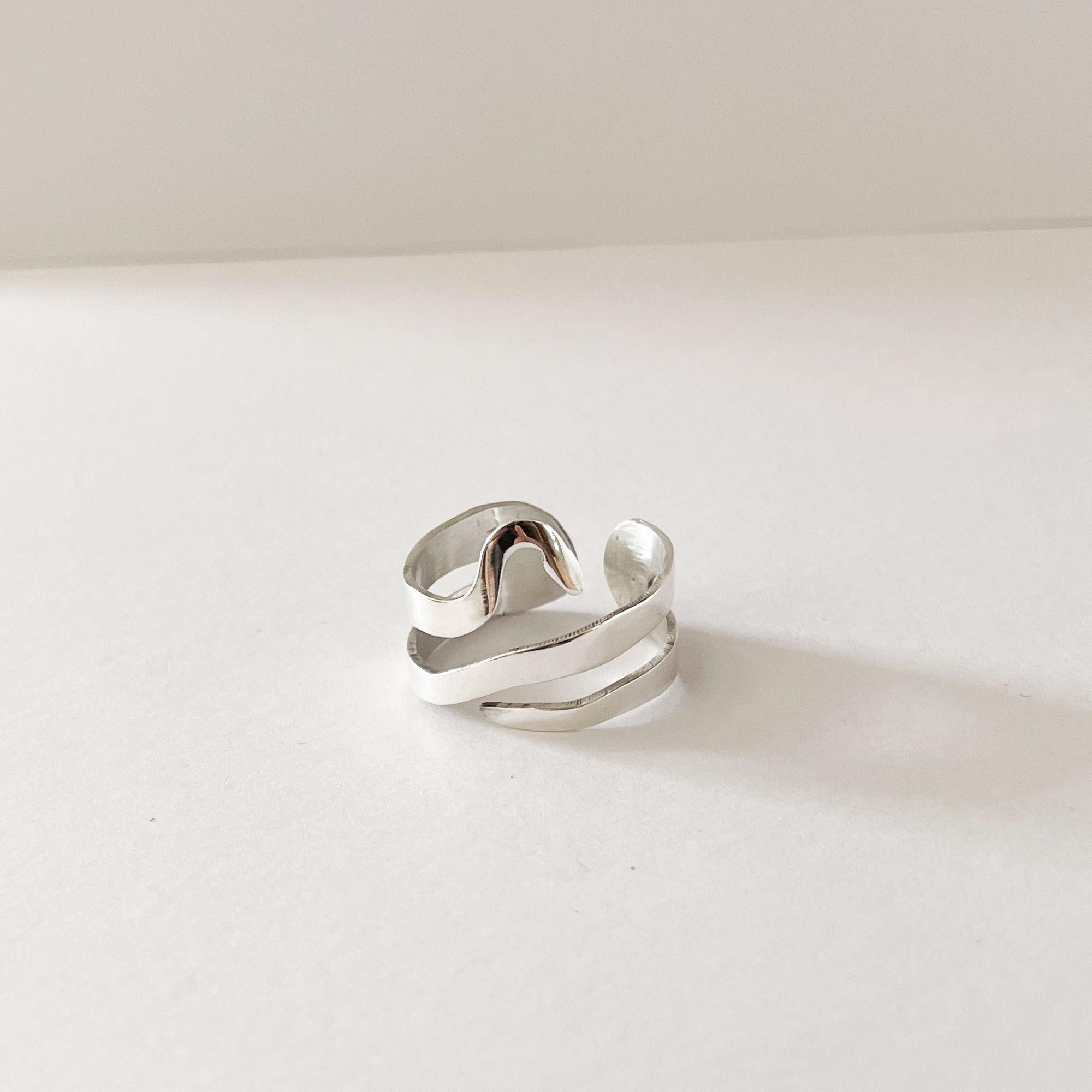 Anello infinito con serpente in argento Sterling di Dolores Ortega - Regolabile Fatto a mano in vendita 4