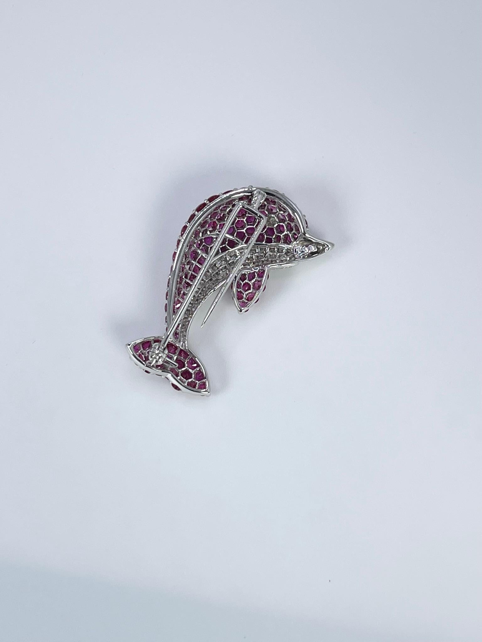 Dolphin Diamond Brooch 18KT White Gold Natural Rubies In New Condition For Sale In Jupiter, FL