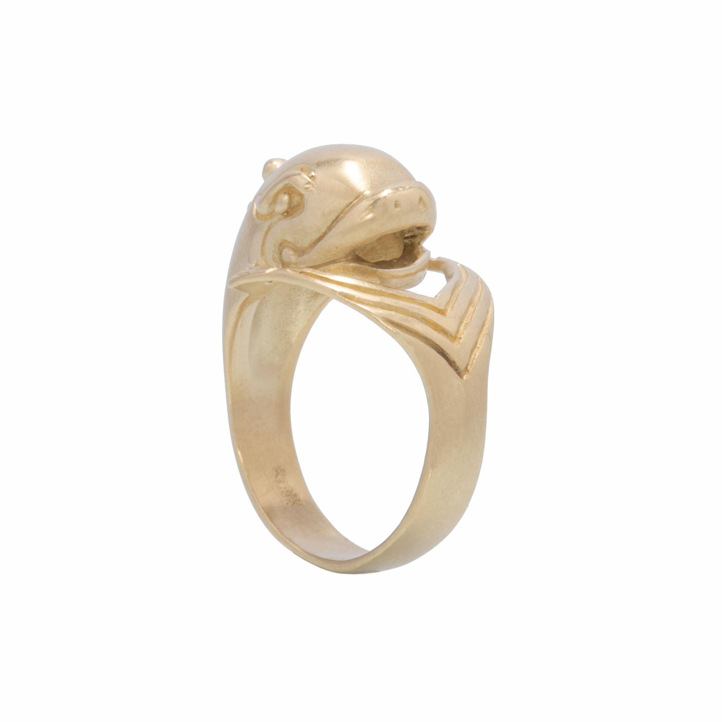 Contemporary Dolphin Ring in 18 Karat Gold For Sale
