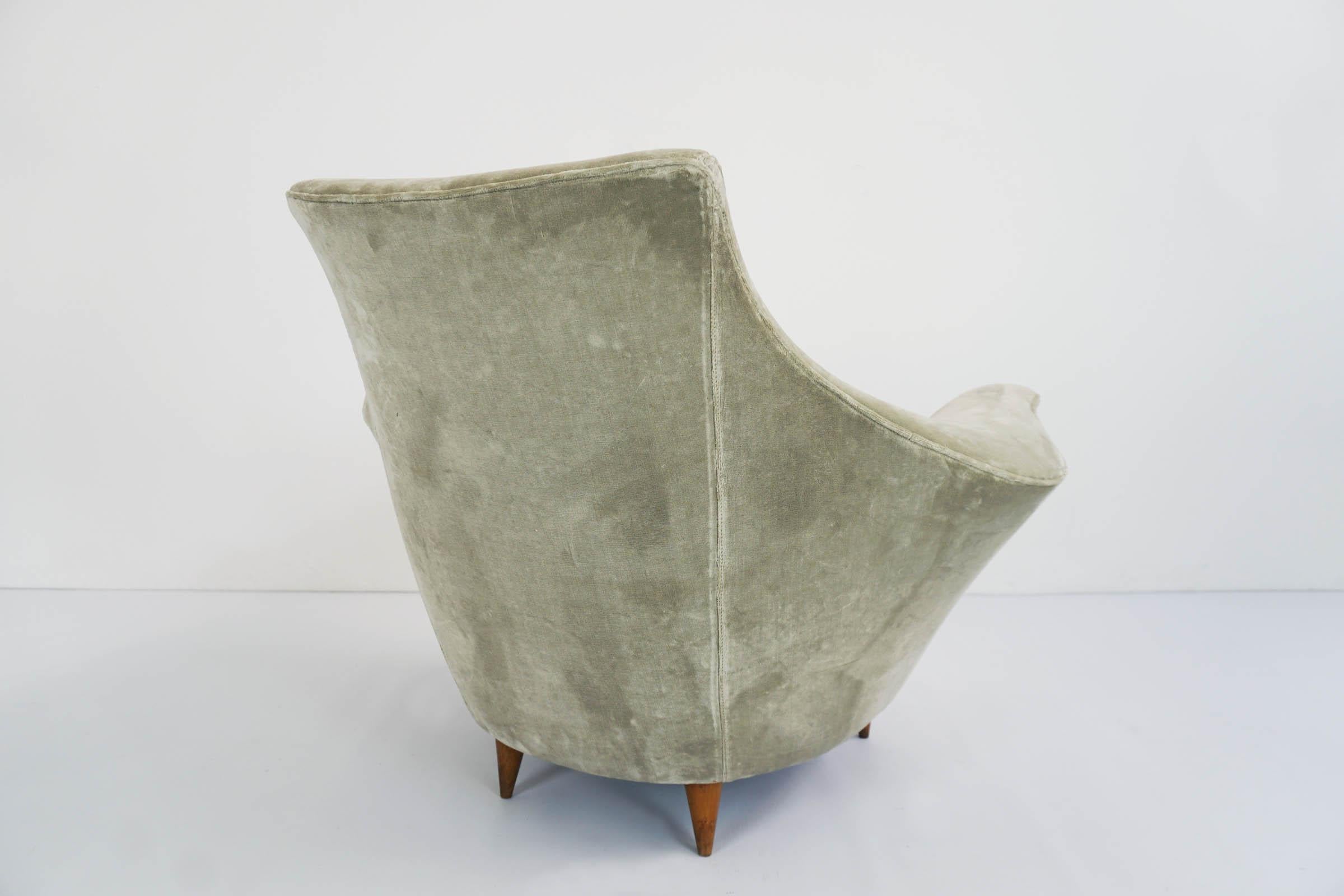 Mid-20th Century Dolphine Armchair, Italy, 1950 For Sale