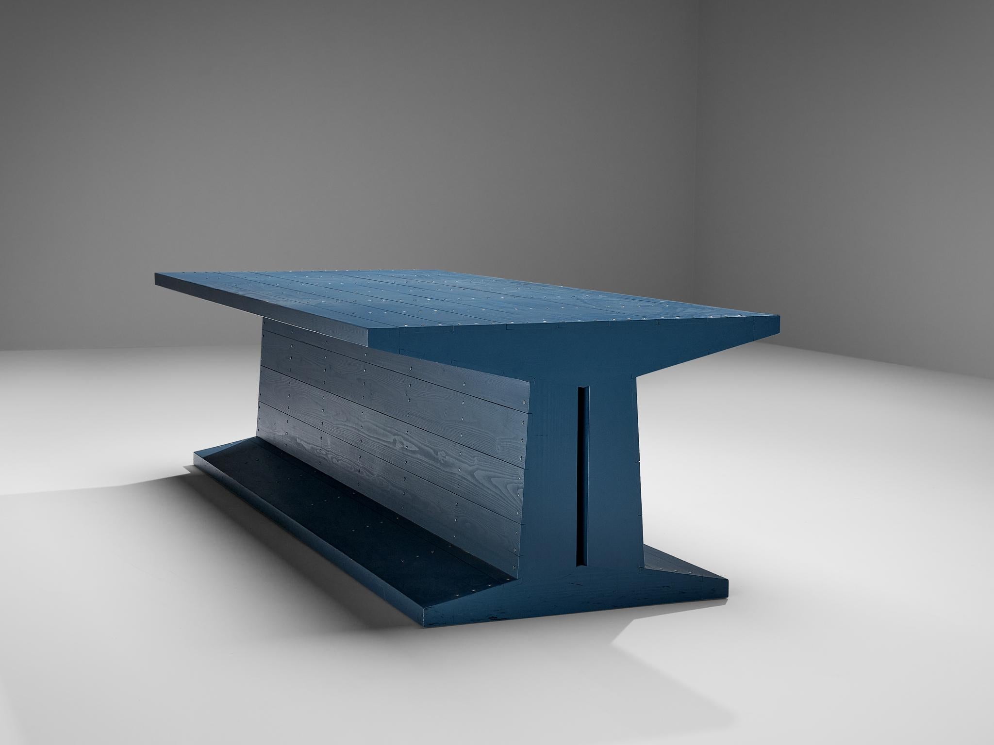 Mid-Century Modern Table de salle à manger Dom Hans Van Der Laan en bleu  en vente