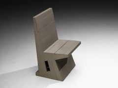 Chaise haute Dom Hans van der Laan en pin laqué gris avec clous en métal