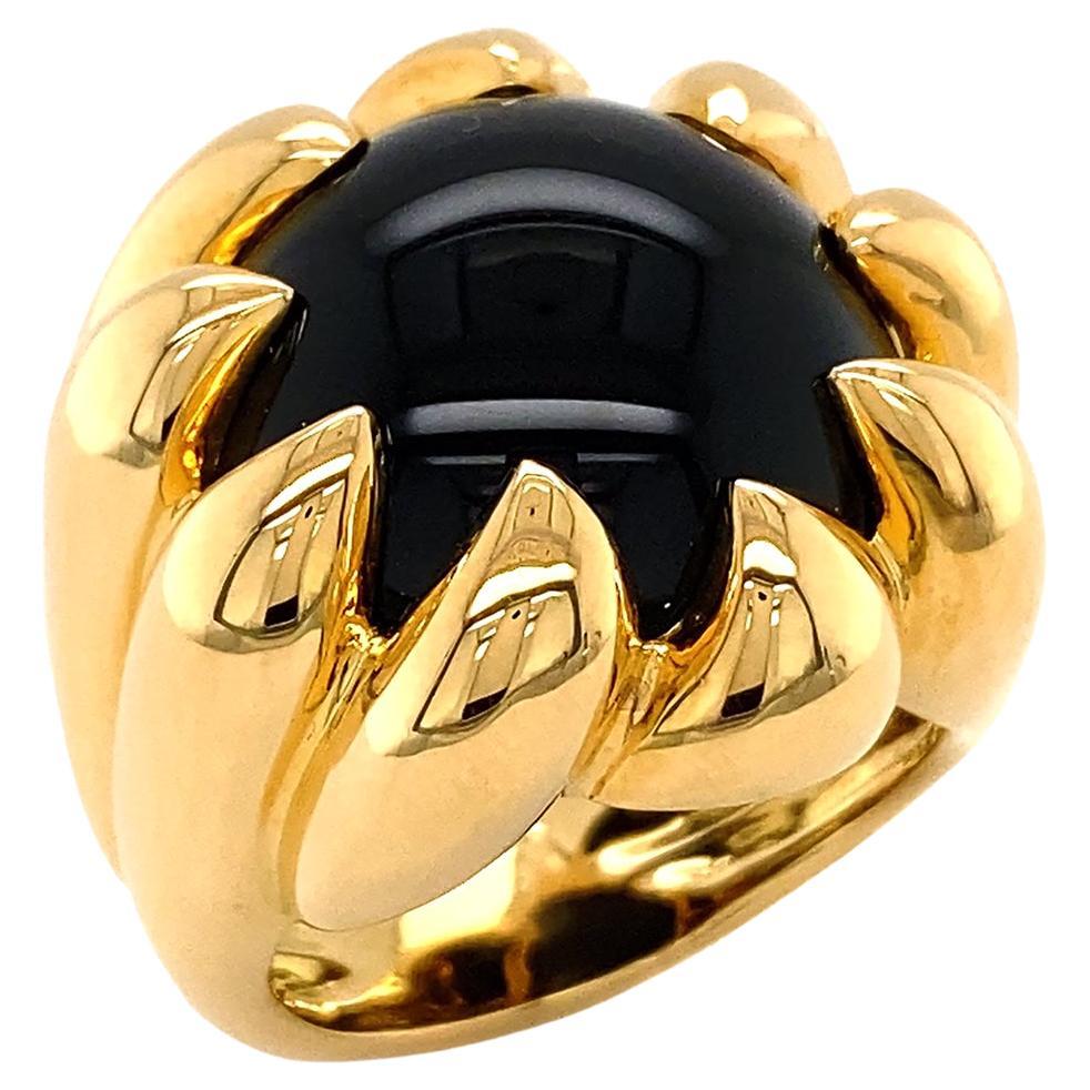 18K Yellow Gold Dome Black Onyx Ring For Sale