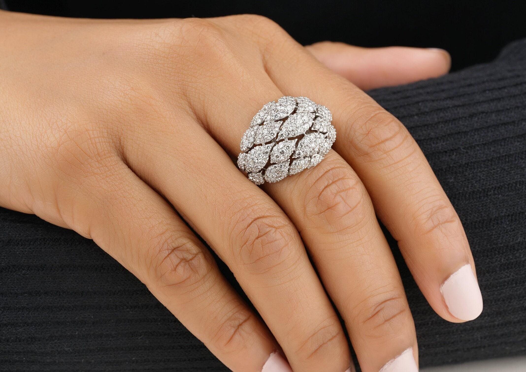 Art déco Bague cocktail en or massif 14k avec diamant en forme de dôme (certifié) en vente