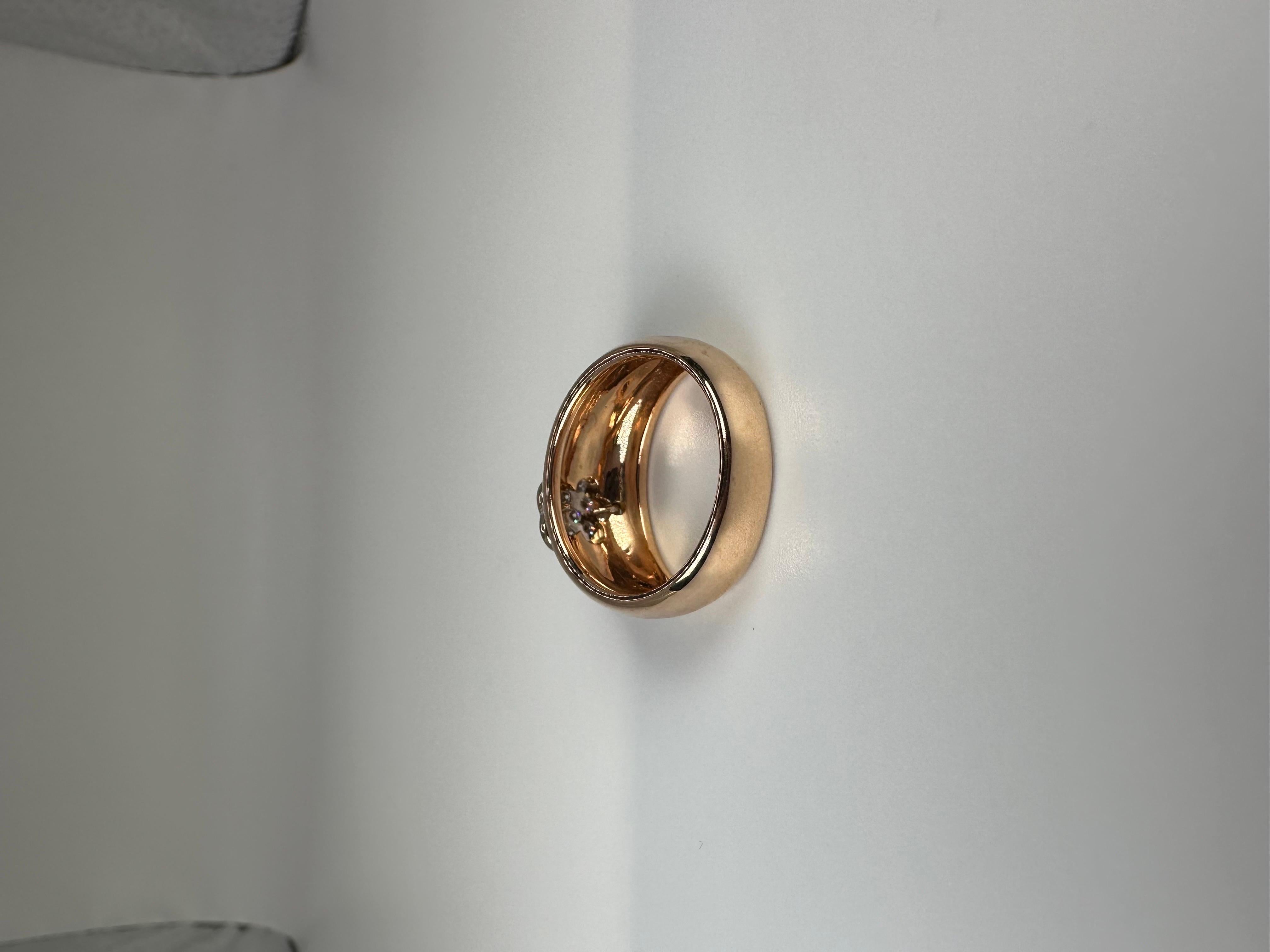 Brilliant Cut Dome Diamond Ring 18 Karat Rose Gold Flower Diamond Ring For Sale