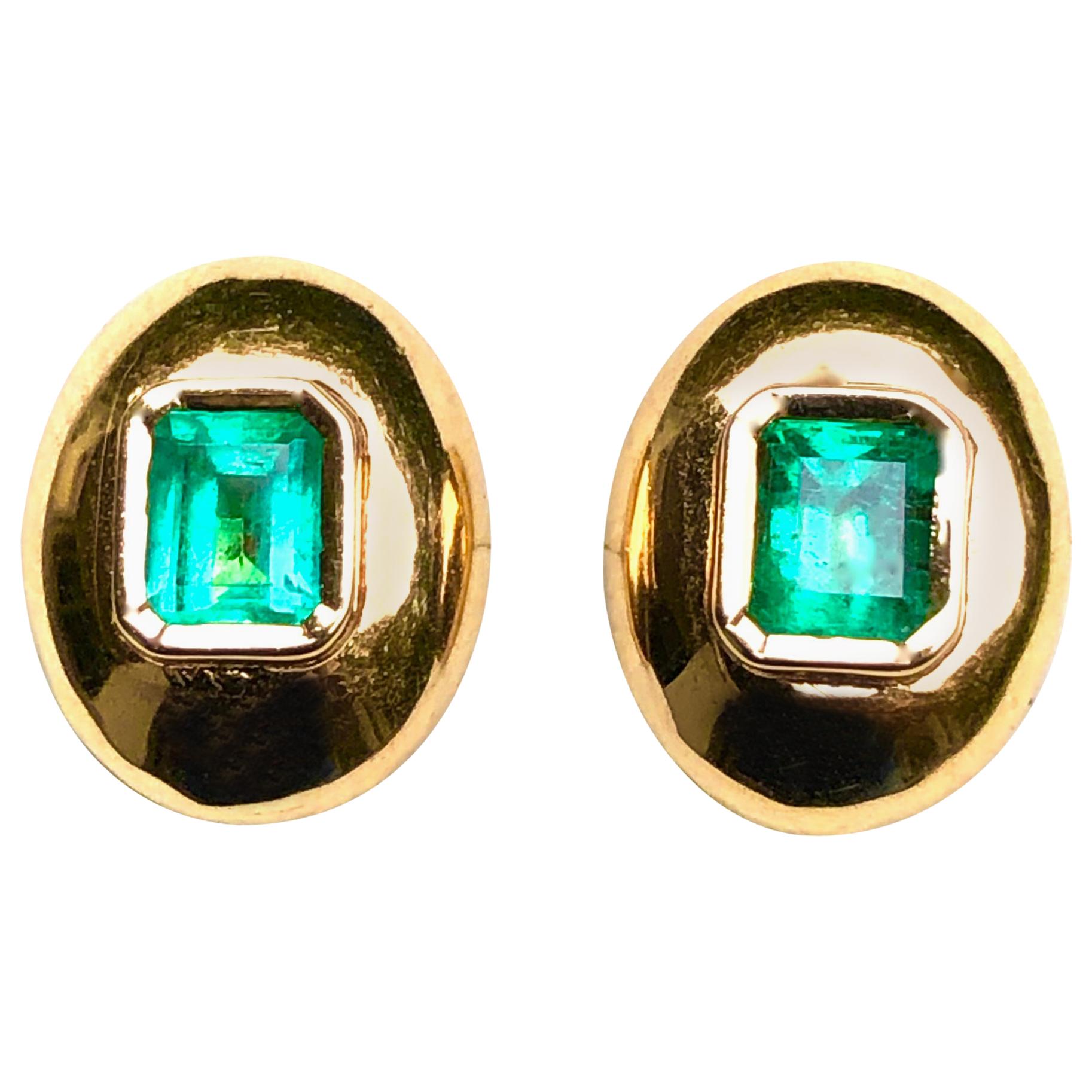 Dome Earrings Colombian Emerald 18 Karat Gold