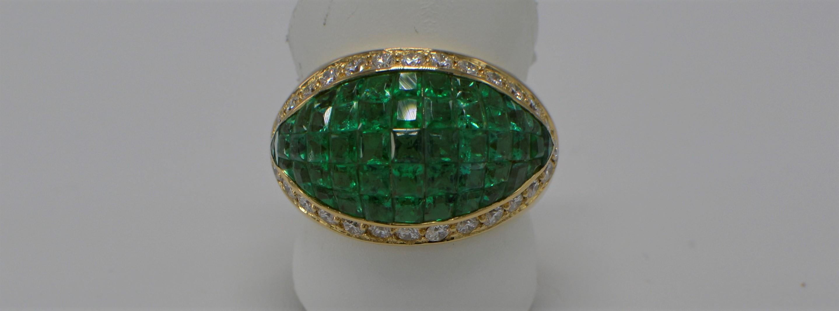 Square Cut Dome Emerald Invisible Setting Ring & Diamonds 18 karat Gold Emerald Dome For Sale
