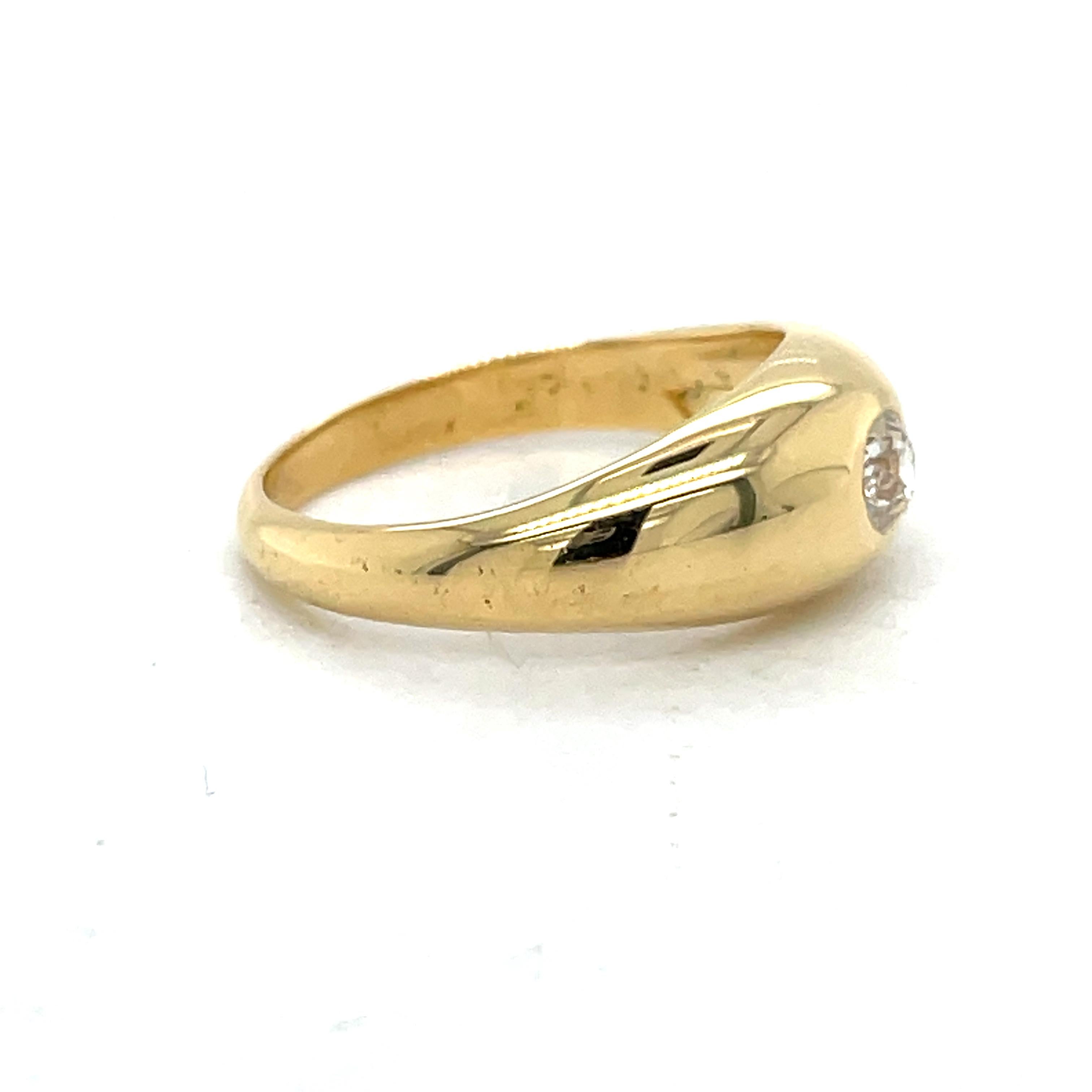 For Sale:  Dome Gold ring, Bezel set, 0.3CT Old Mine Diamond, 18k Gold, vintage stayle ring 5
