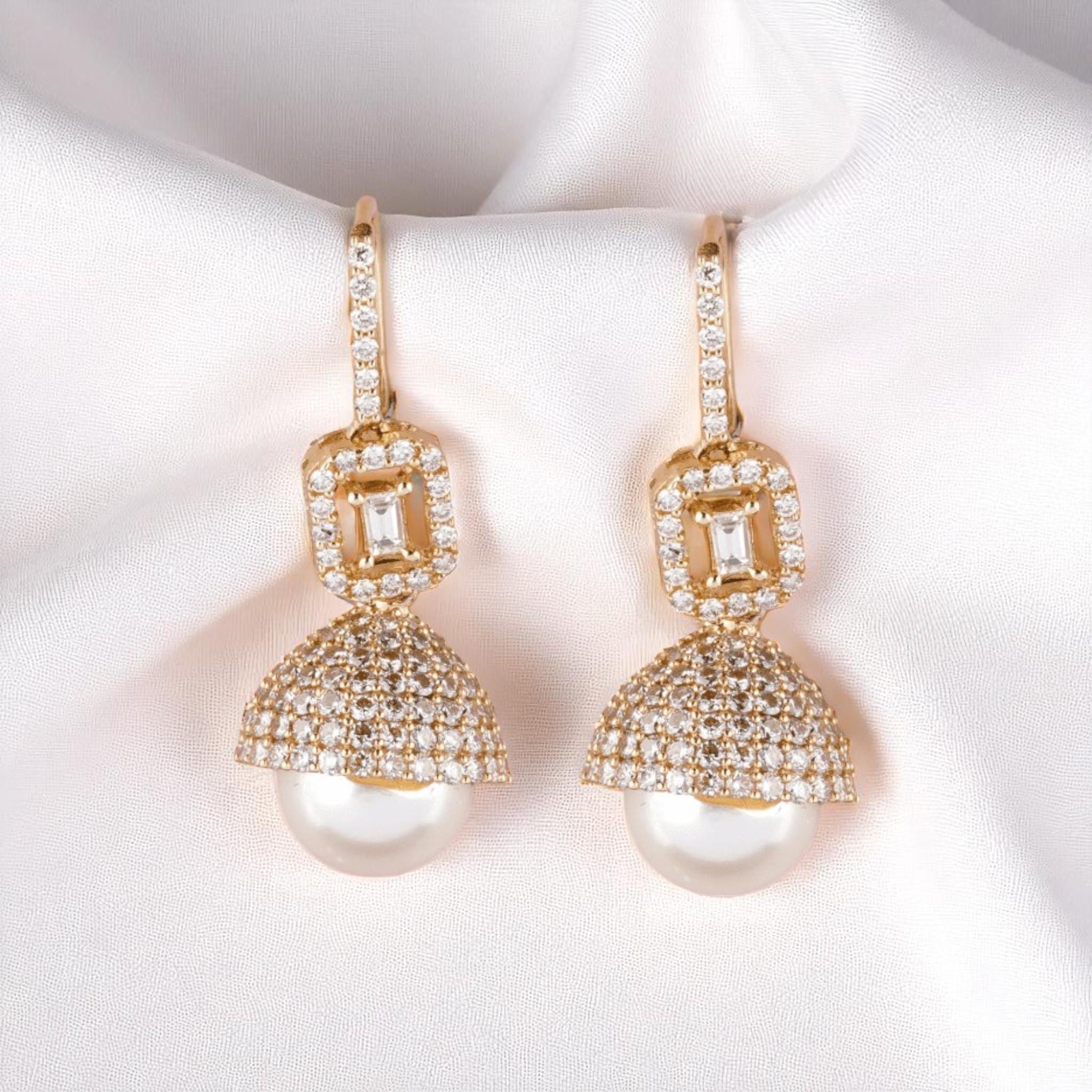 Boucles d'oreilles dôme perle et diamant en or massif 14k (certifié) Neuf - En vente à New Delhi, DL