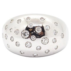 Dome Diamonds Ring 18 Karats White Gold 