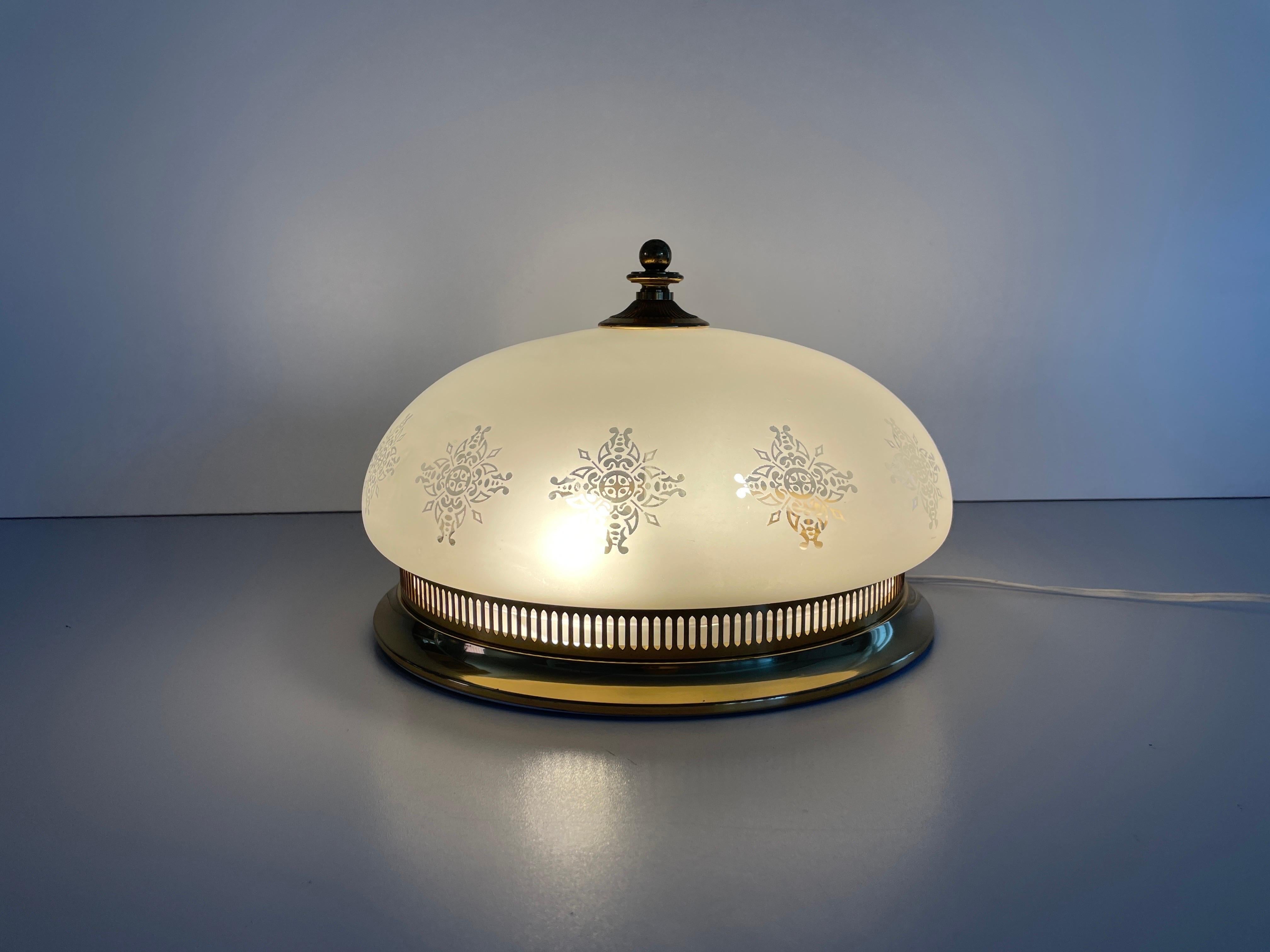 Lampada da incasso in vetro a forma di cupola di Doria, anni '60, Germania in vendita 5